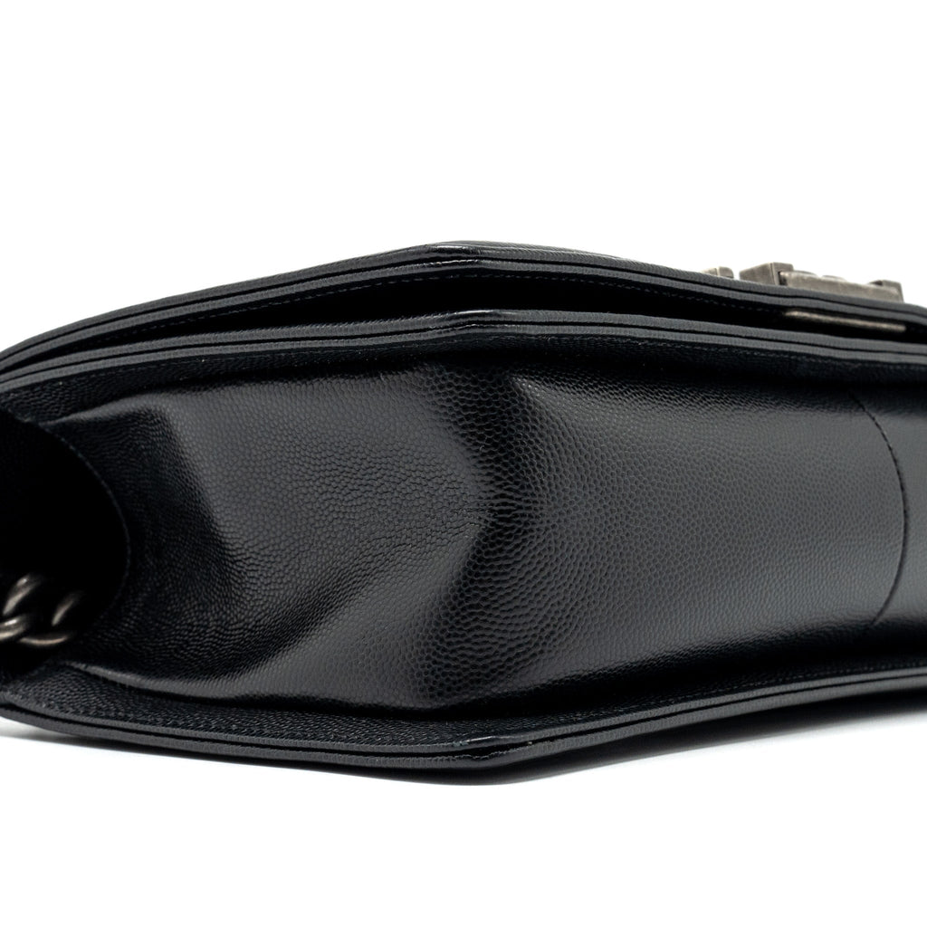 CHANEL MEDIUM BOY BAG CAVIAR BLACK RUTHENIUM SHW
