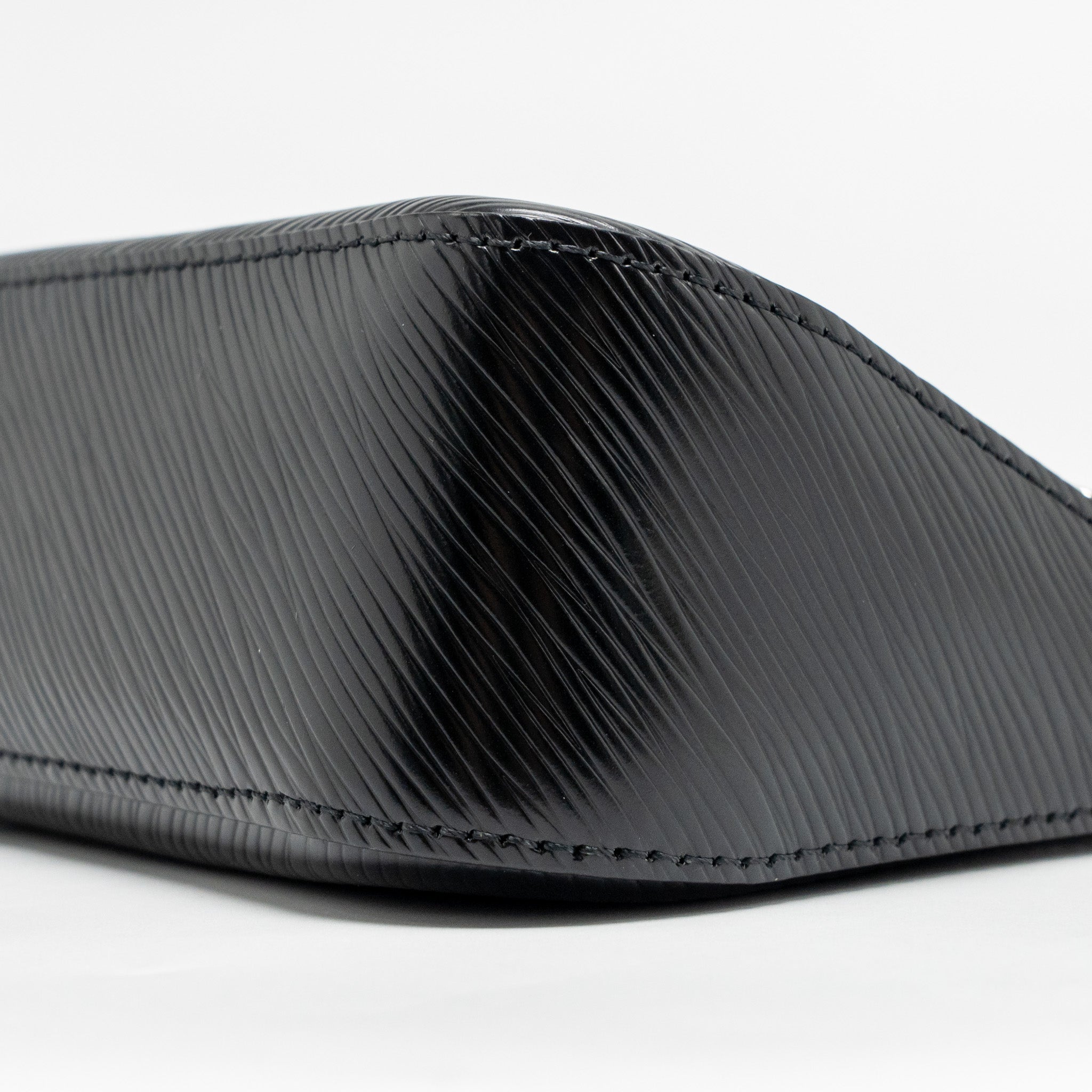 LOUIS VUITTON YAYOI KUSAMA MARELLINI EPI LEATHER BLACK SHW