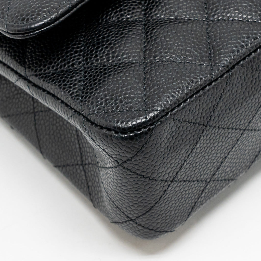CHANEL MEDIUM CLASSIC DOUBLE FLAP BAG CAVIAR BLACK SHW (MICROCHIP)