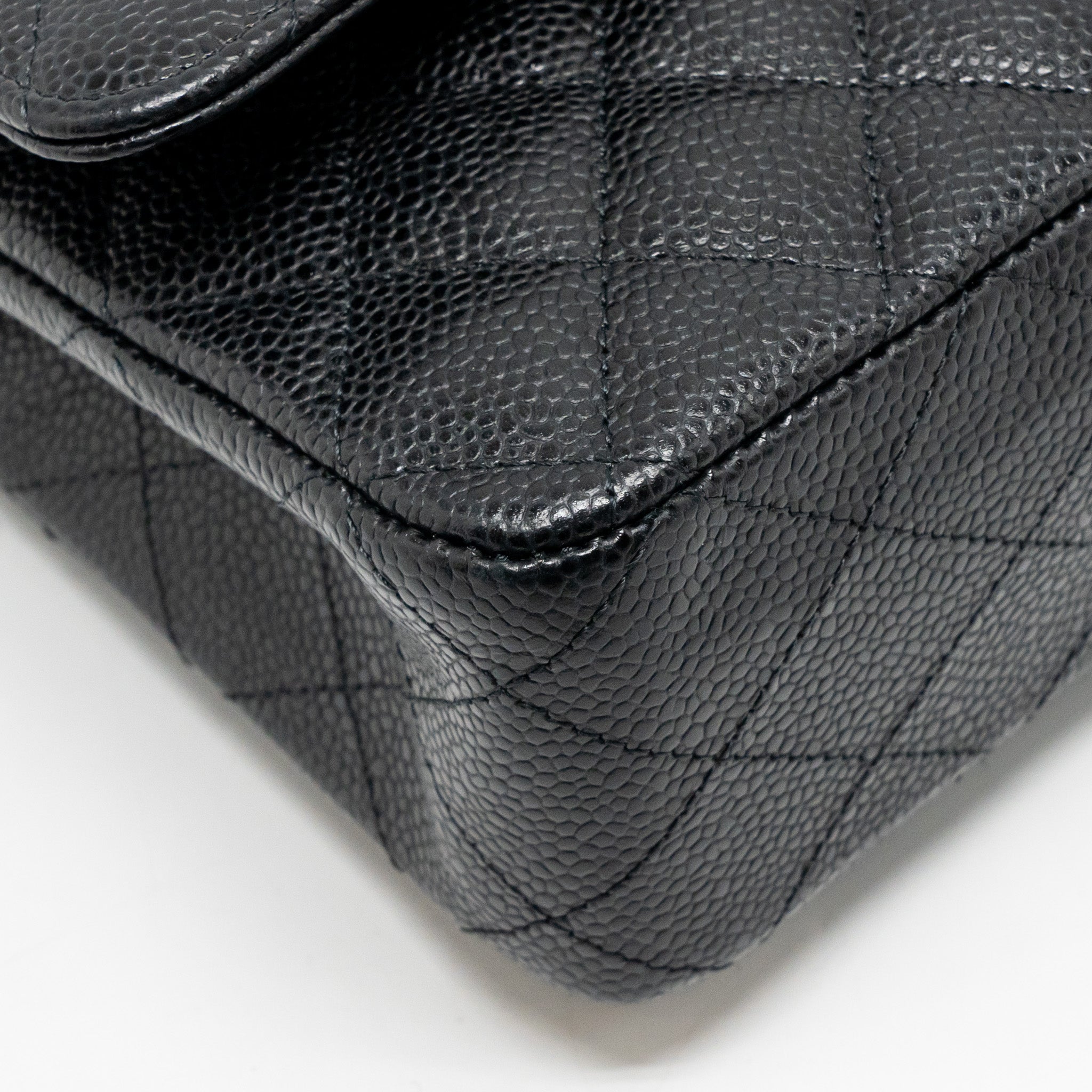 CHANEL MEDIUM CLASSIC DOUBLE FLAP BAG CAVIAR BLACK SHW (MICROCHIP)