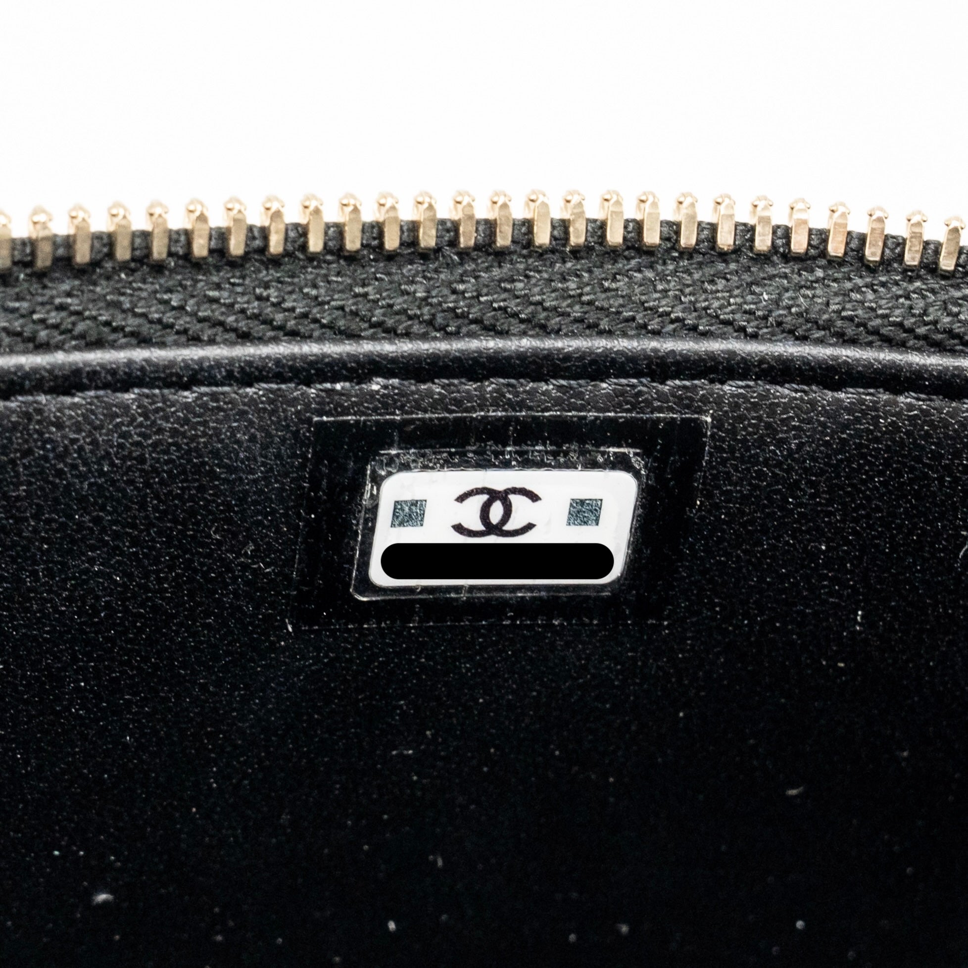 CHANEL COCO LOVE LONG VANITY WITH ADJUSTABLE CHAIN CAVIAR BLACK GHW (MICROCHIP)