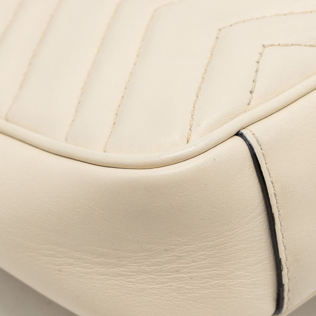 GUCCI MINI GG MARMONT SHOULDER BAG CALFSKIN WHITE GHW