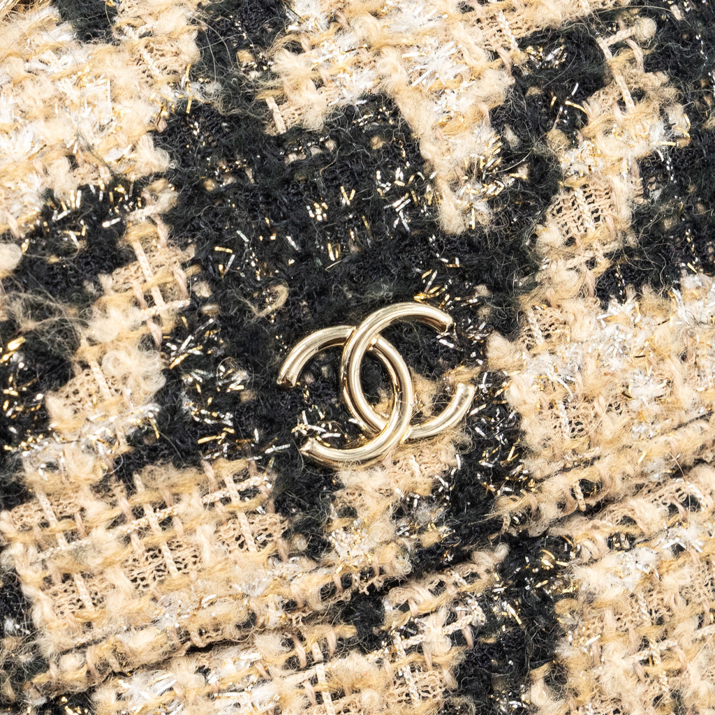 CHANEL VERTICAL PHONE CASE TWEED MULTICOLOR BLACK / LIGHT BROWN LGHW