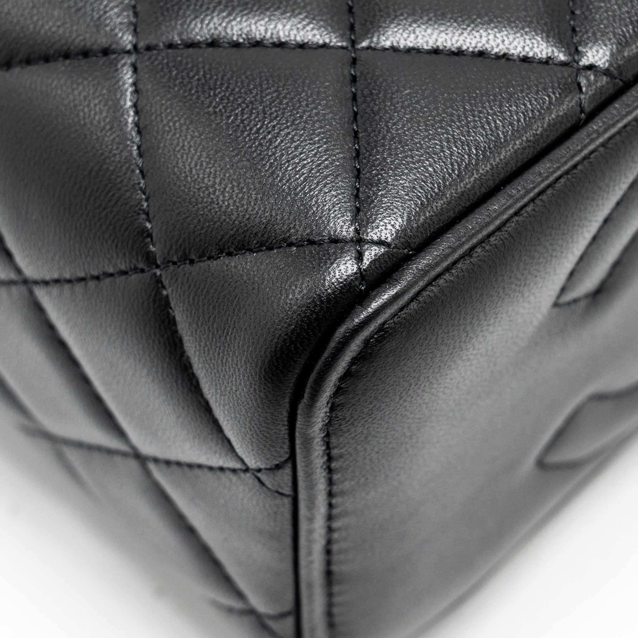 CHANEL TOP HANDLE LONG VANITY CASE LAMBSKIN BLACK LGHW (MICROCHIP)