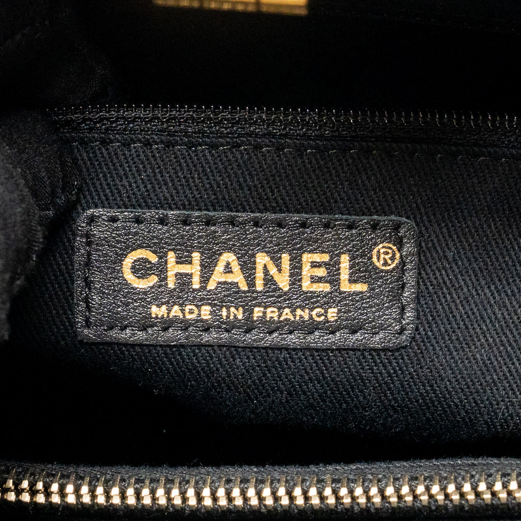 CHANEL 2.55 REISSUE TOTE BAG QUILTED AGED CALFSKIN BLACK GHW