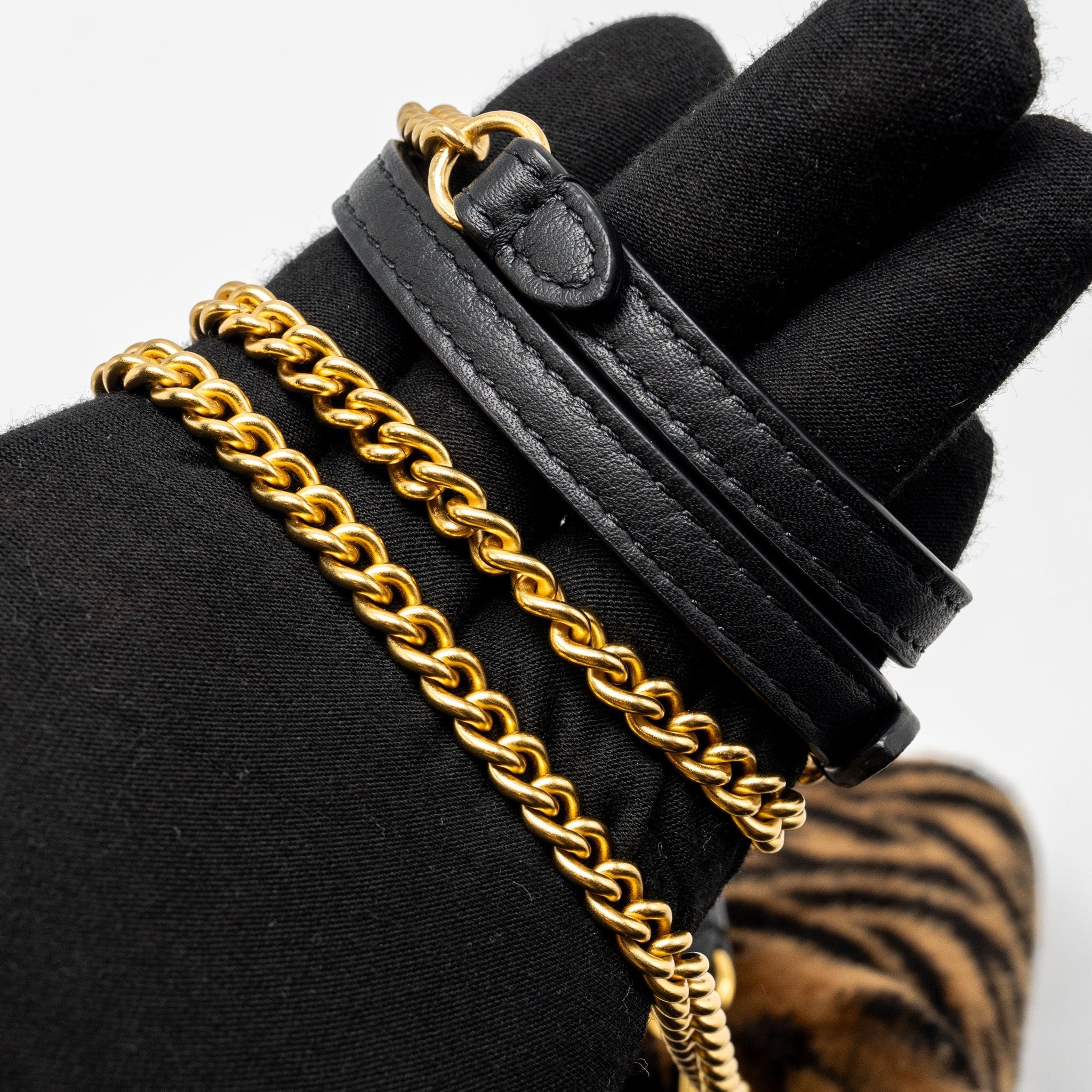 FENDI MINI BAGUETTE BAG LAMB FUR BLACK/BROWN GHW