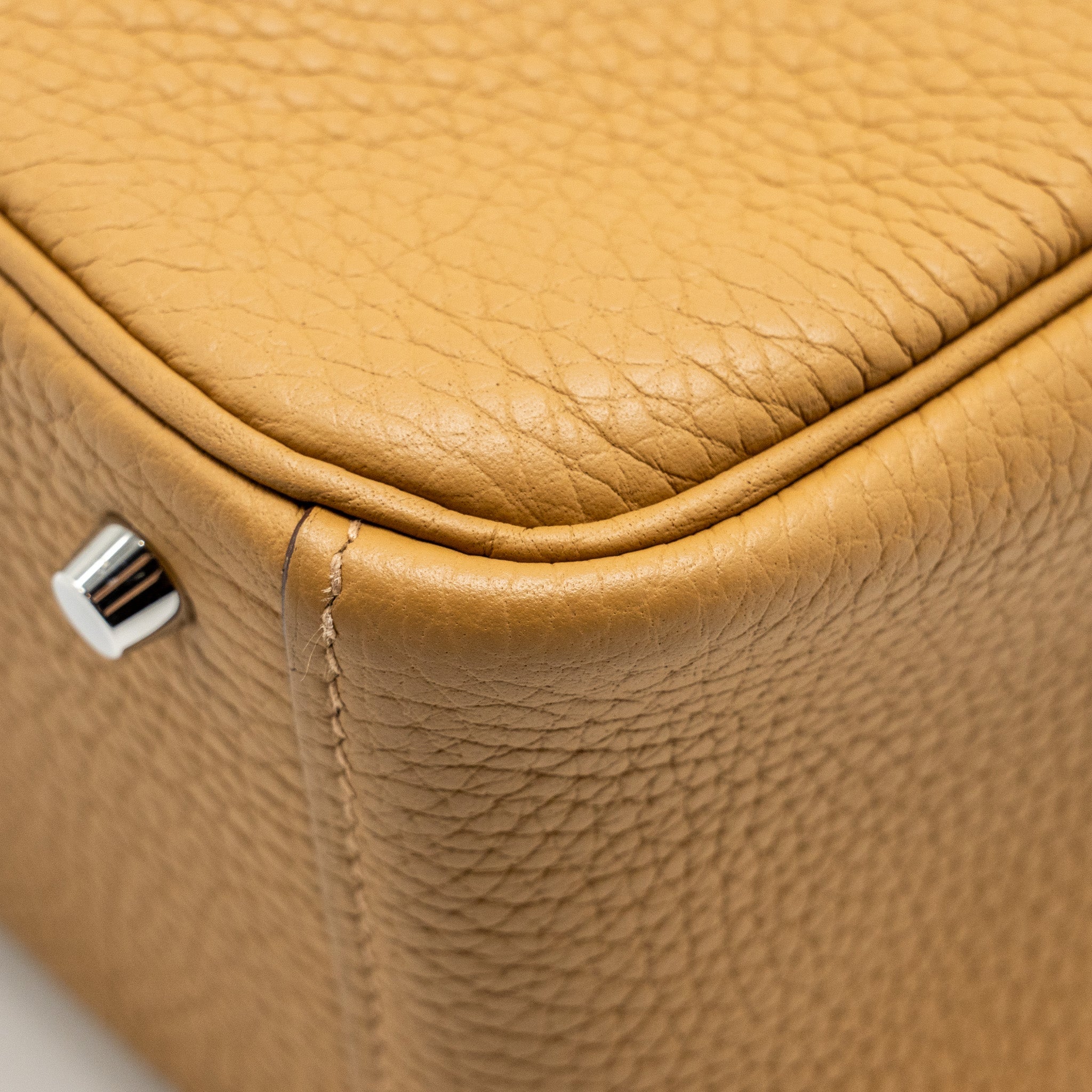 HERMES MINI LINDY CLEMENCE 4B BISCUIT SHW