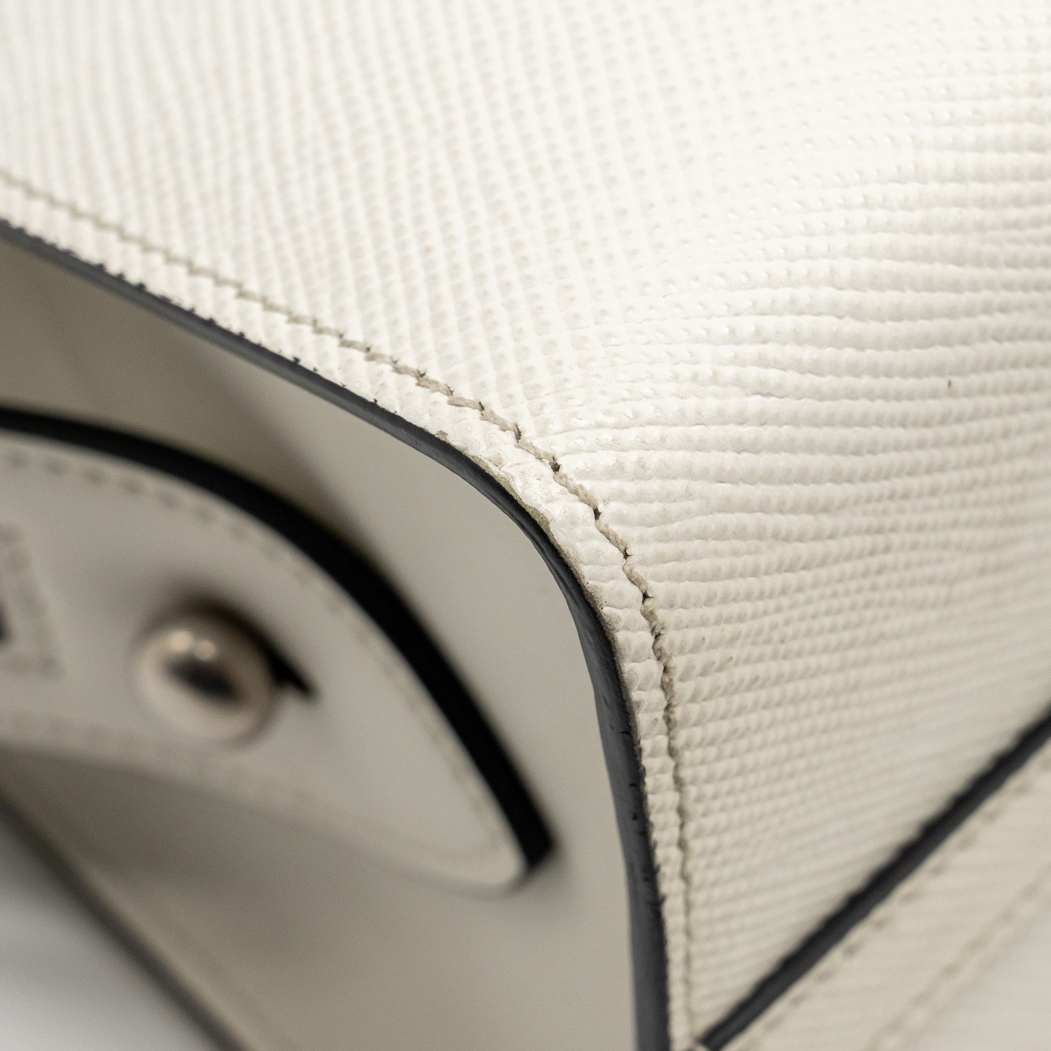 PRADA SAFFIANO MONOCHROME BAG WHITE SHW