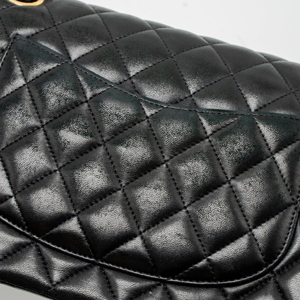 CHANEL MEDIUM CLASSIC FLAP BAG LAMBSKIN BLACK GHW