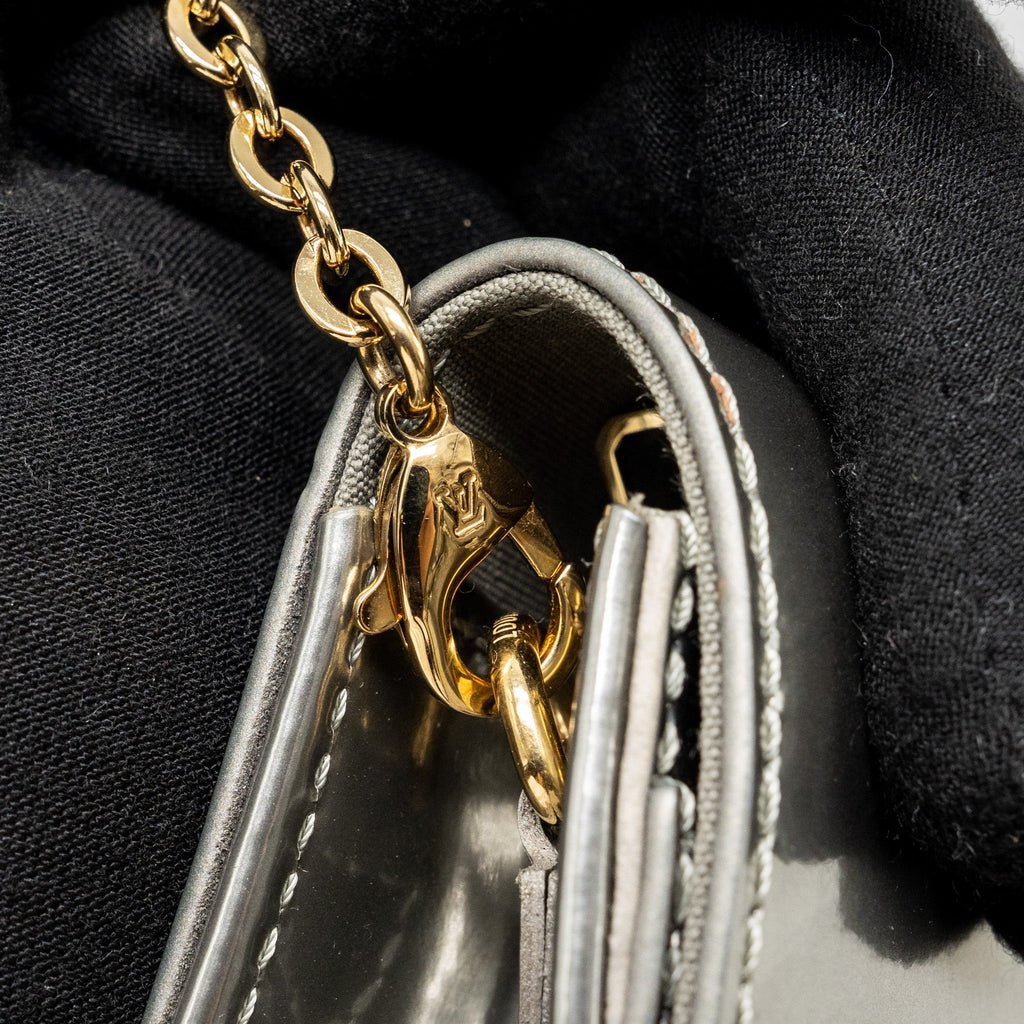 LOUIS VUITTON LOUISE PM PATENT SILVER GHW