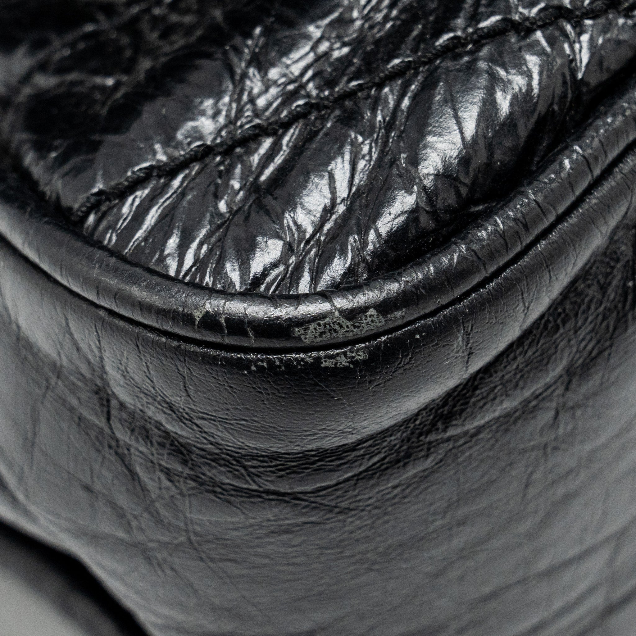 SAINT LAURENT/YSL MEDIUM NIKI BAG SHINY CALFSKIN BLACK SHW