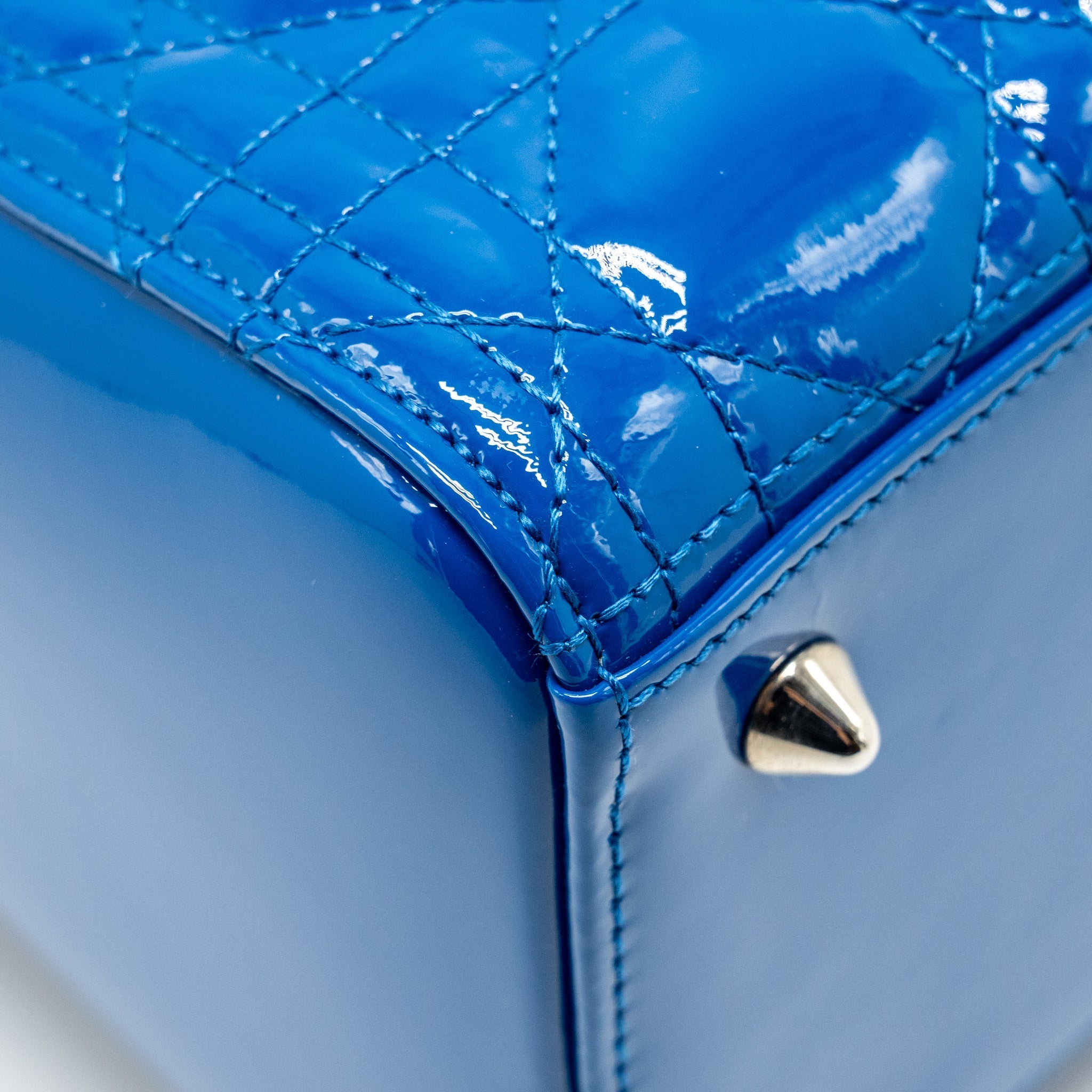 DIOR MEDIUM LADY DIOR PATENT BLUE SHW