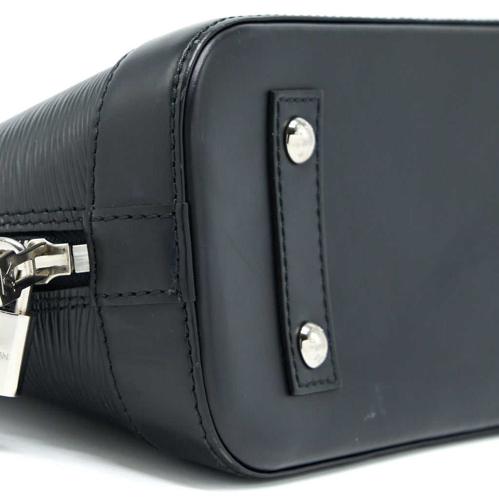 LOUIS VUITTON ALMA BB EPI BLACK SHW
