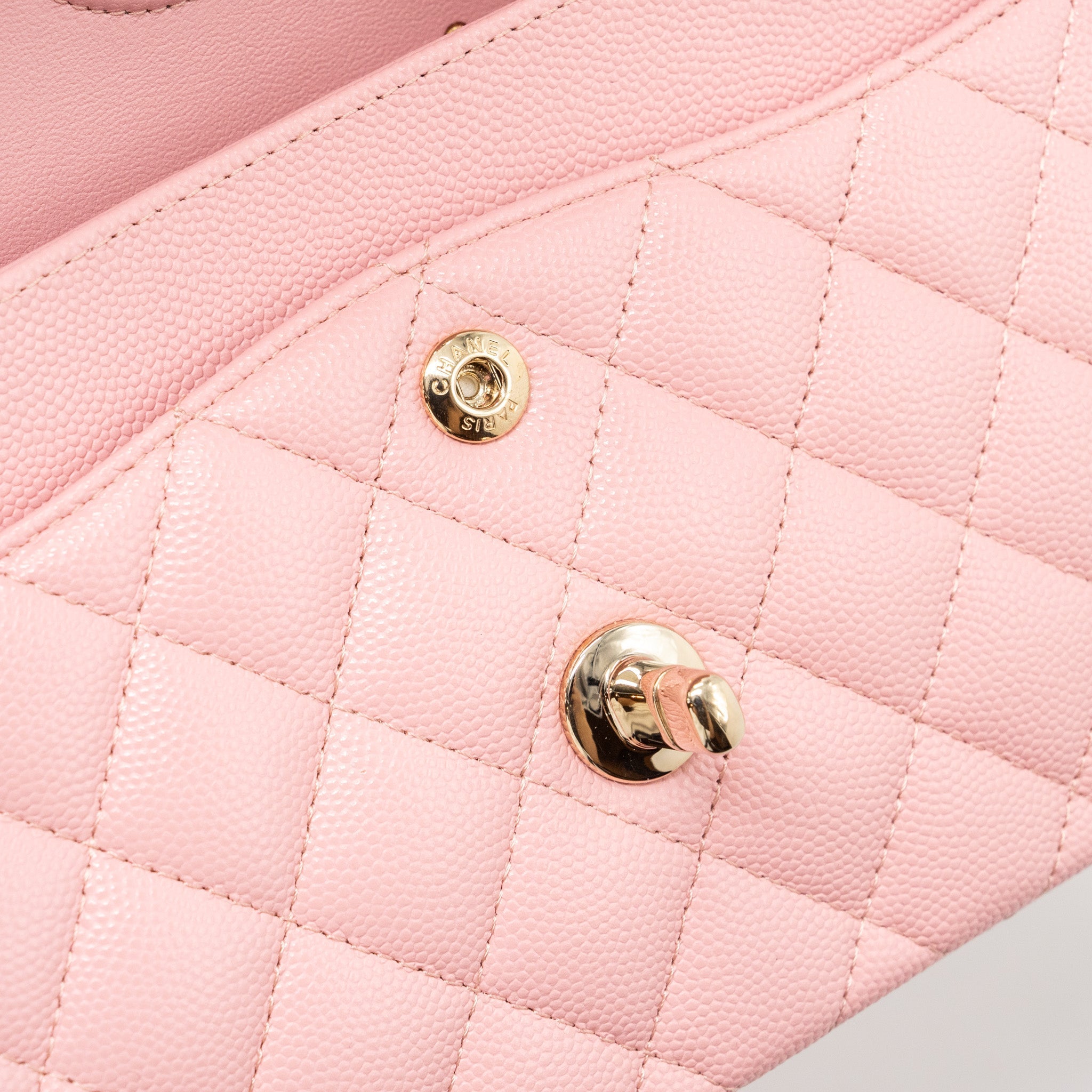 CHANEL 22C SMALL CLASSIC DOUBLE FLAP BAG CAVIAR LIGHT PINK LGHW(MICROCHIP)
