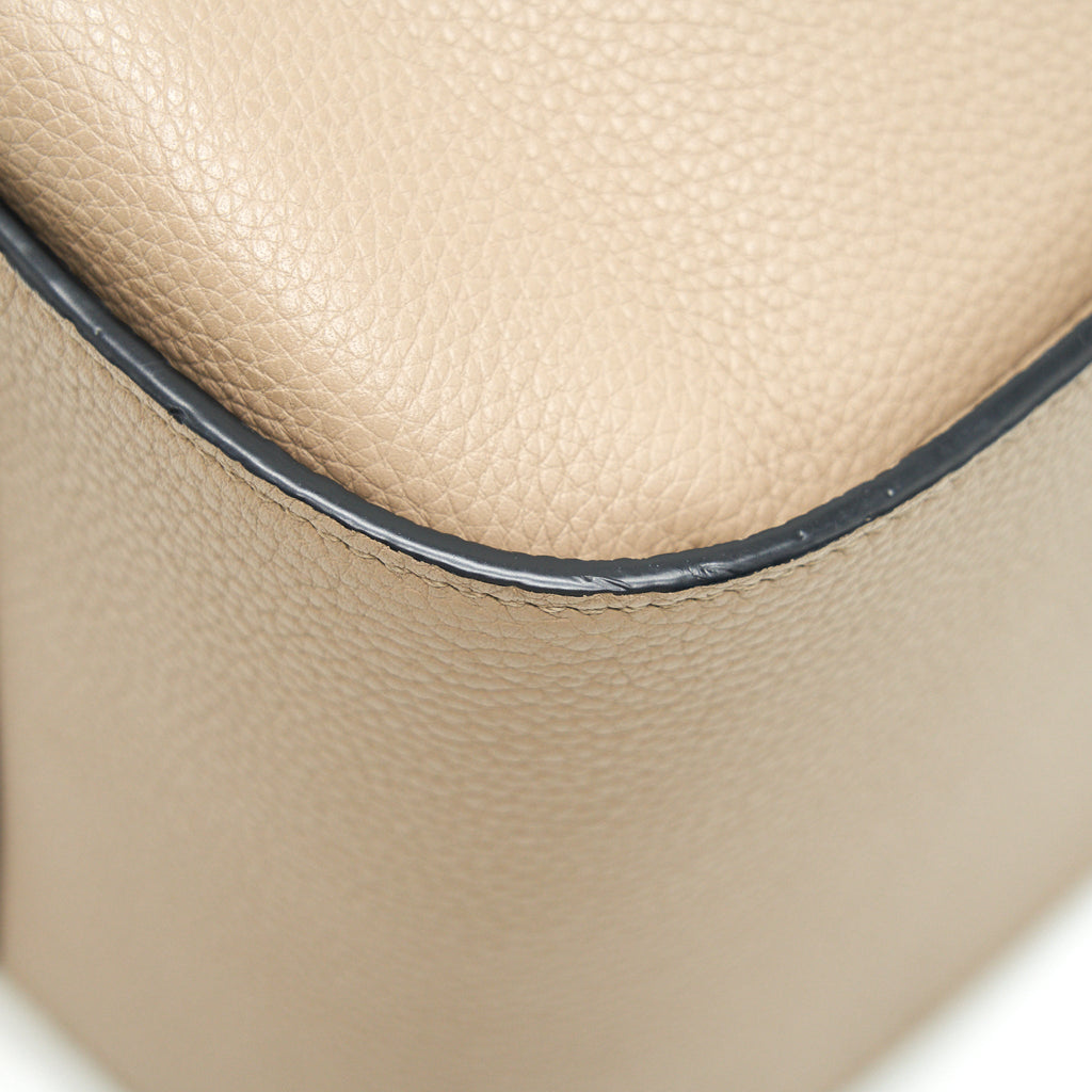 LOEWE HAMMOCK BAG IN BEIGE / BROWN