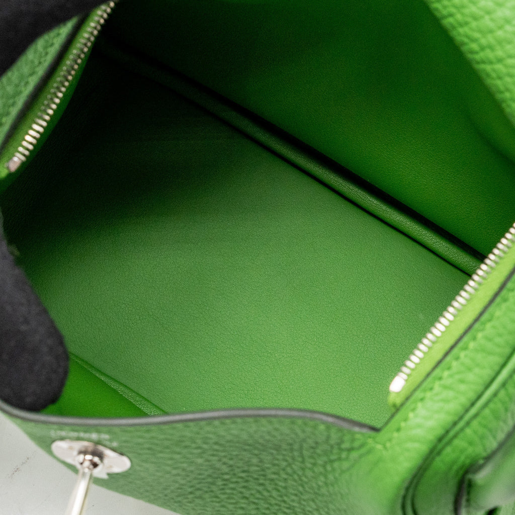 HERMES MINI LINDY CLEMENCE VERT YUCCA SHW