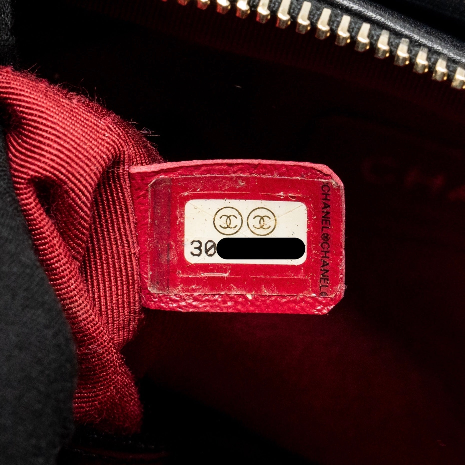 CHANEL NEW MEDIUM GABRIELLE HOBO BAG WITH TOP HANDLE CALFSKIN BLACK MULTICOLOUR HARDWARE