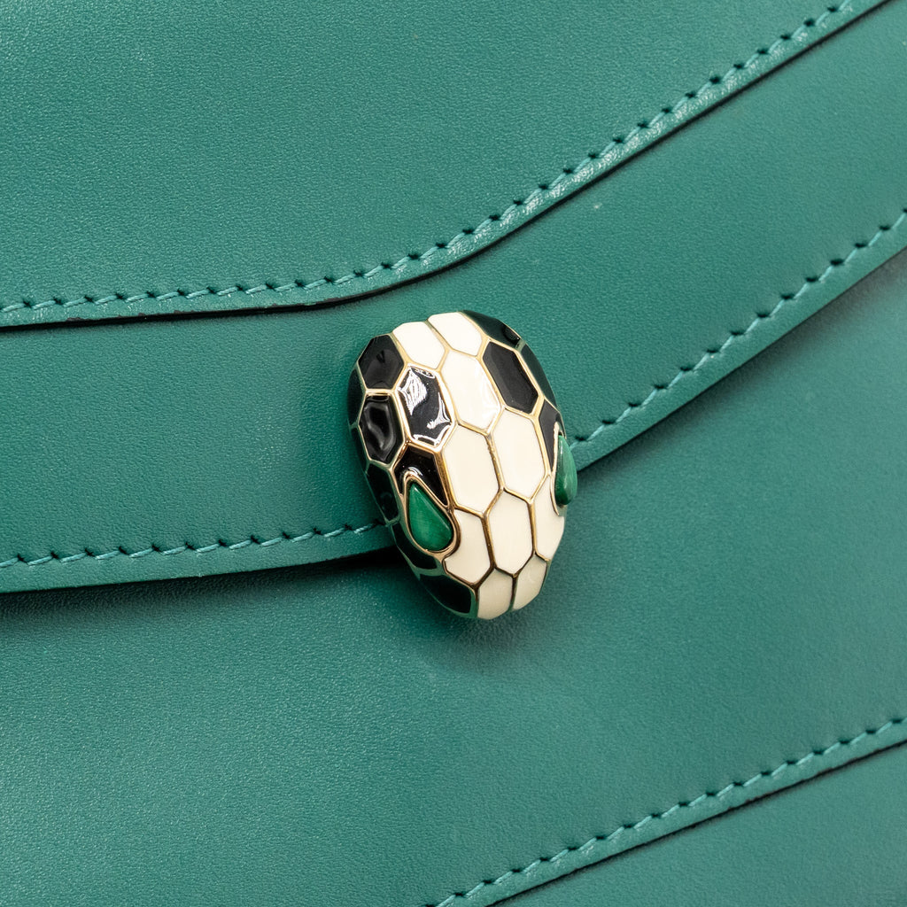 BVLGARI SERPENTI FOREVER WALLET ON CHAIN CALFSKIN GREEN LGHW