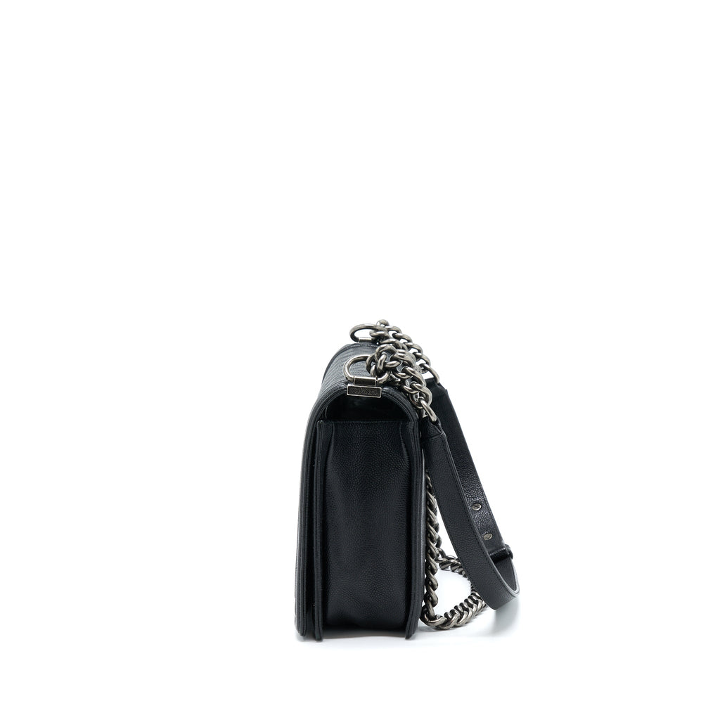 CHANEL NEW MEDIUM 28CM BOY BAG CAVIAR BLACK RUTHENIUM SHW