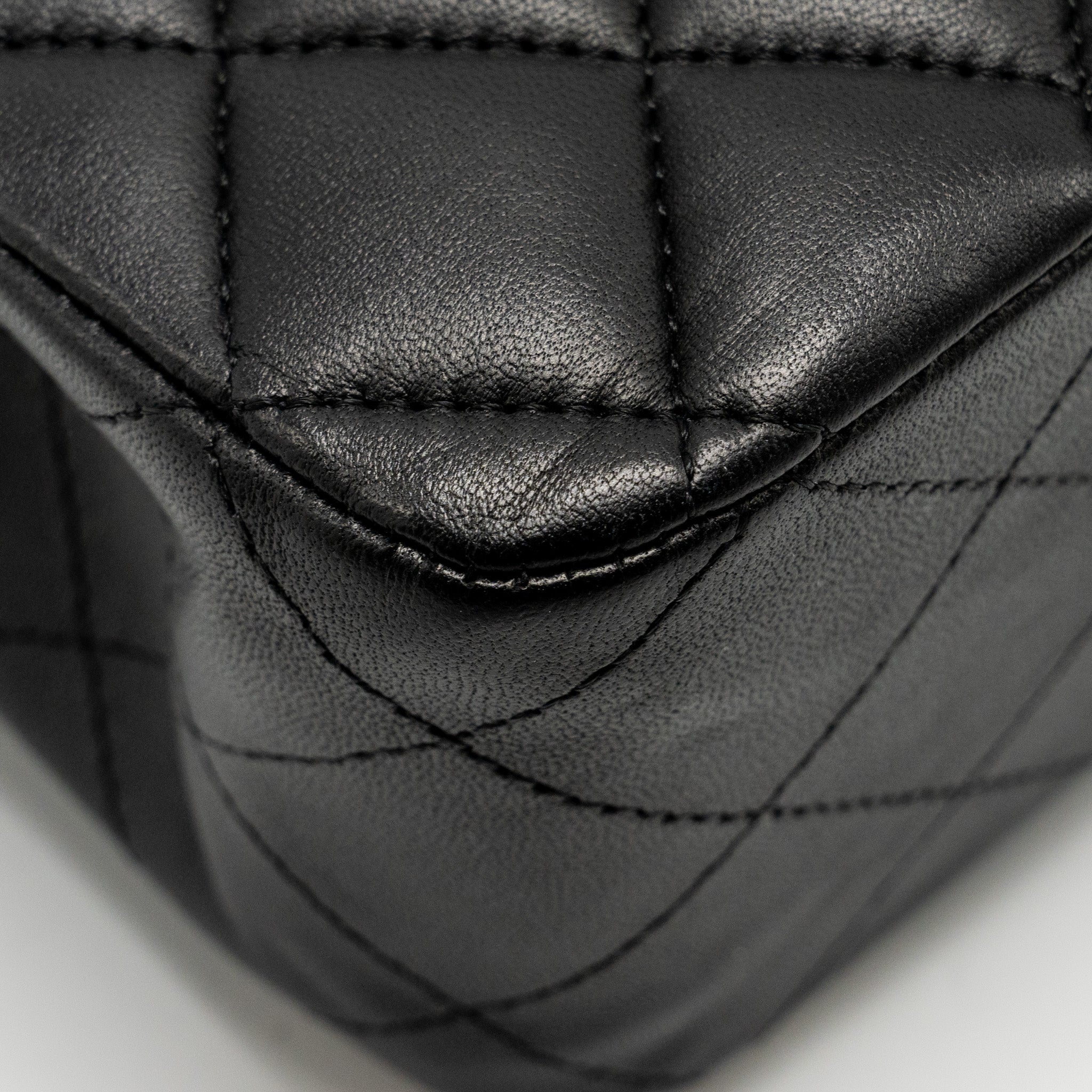 CHANEL MEDIUM CLASSIC DOUBLE  FLAP BAG LAMBSKIN BLACK GHW