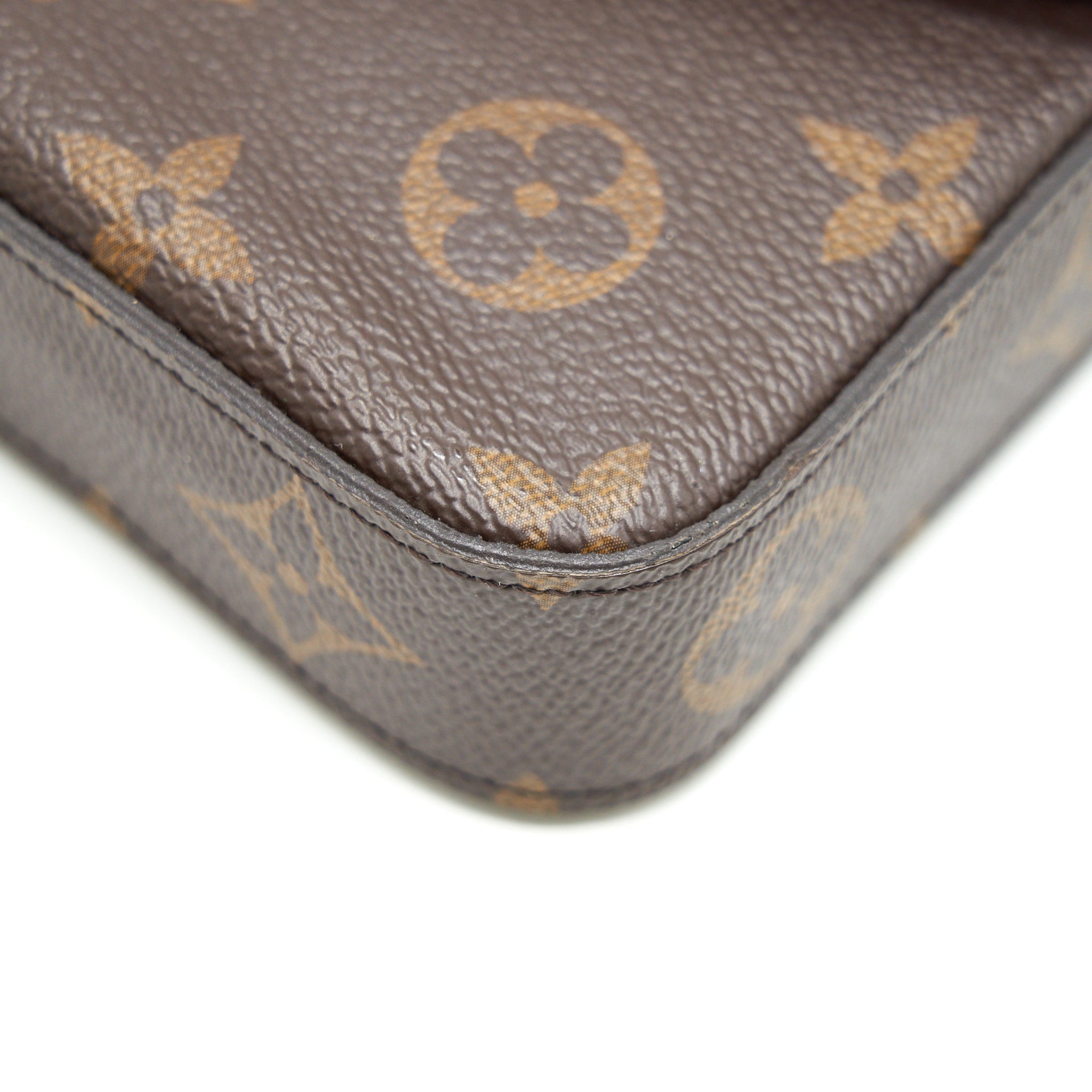 LOUIS VUITTON FELICIE POCHETTE MONOGRAM CANVAS