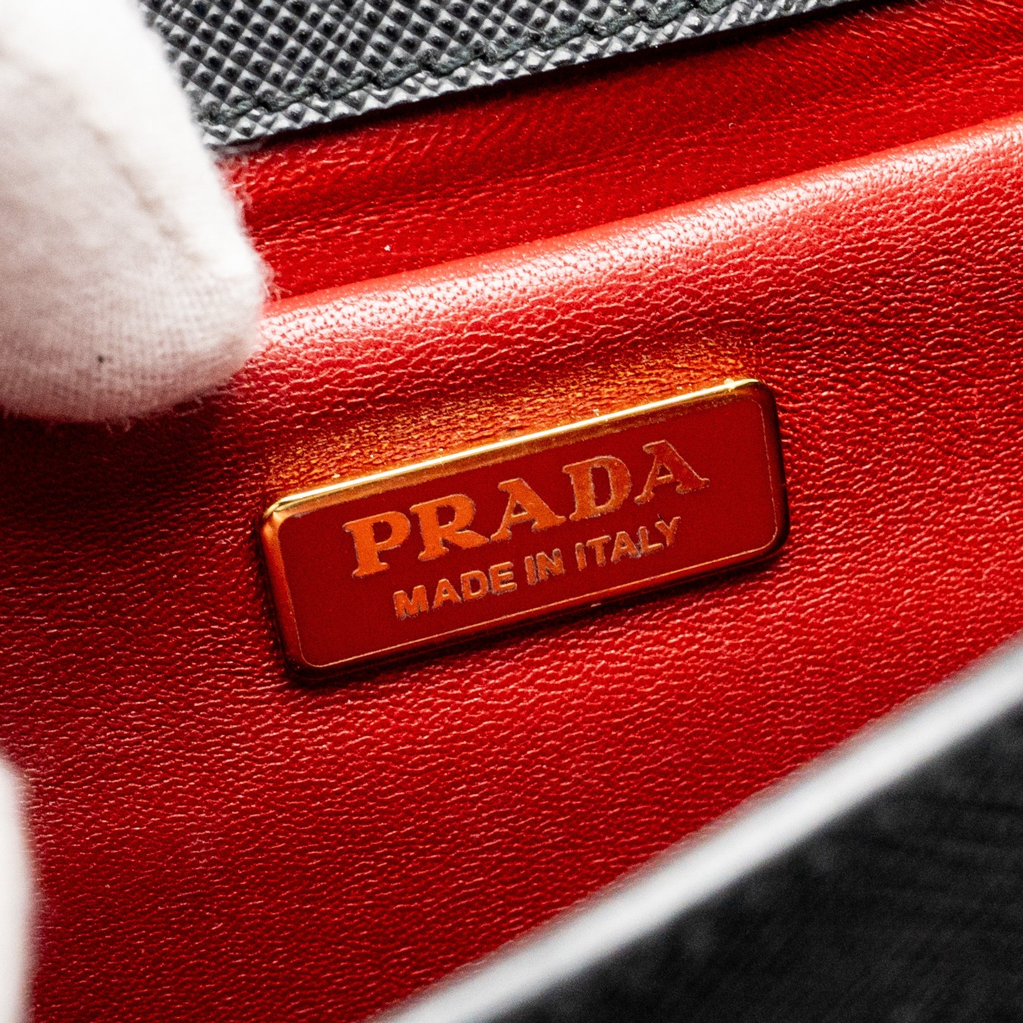PRADA SAFFIANO CHAIN BAG CALFSKIN BLACK GHW