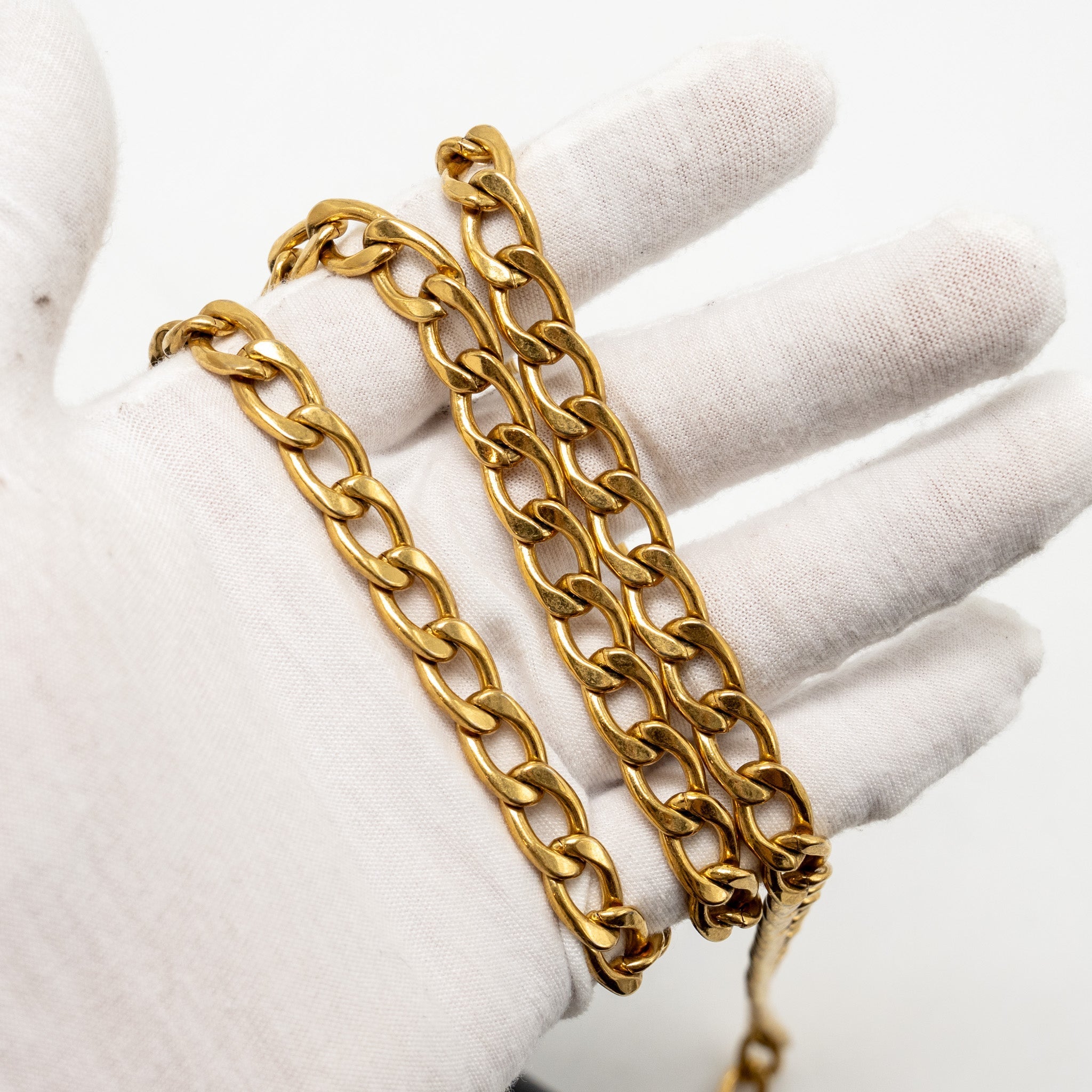 PRADA SAFFIANO CHAIN BAG CALFSKIN BLACK GHW