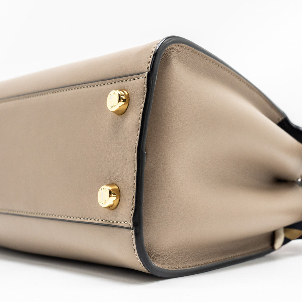 FENDI PEEKABOO HANDLE BAG CALFSKIN DOVE/BLACK GHW