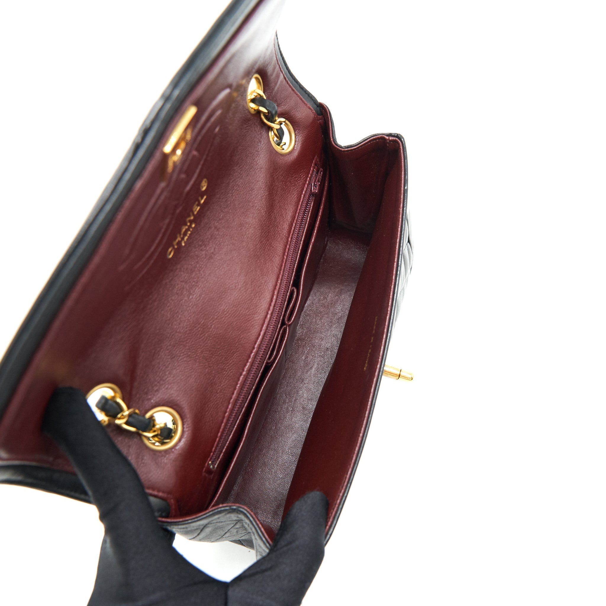 CHANEL VINTAGE CC FLAP BAG IN GHW