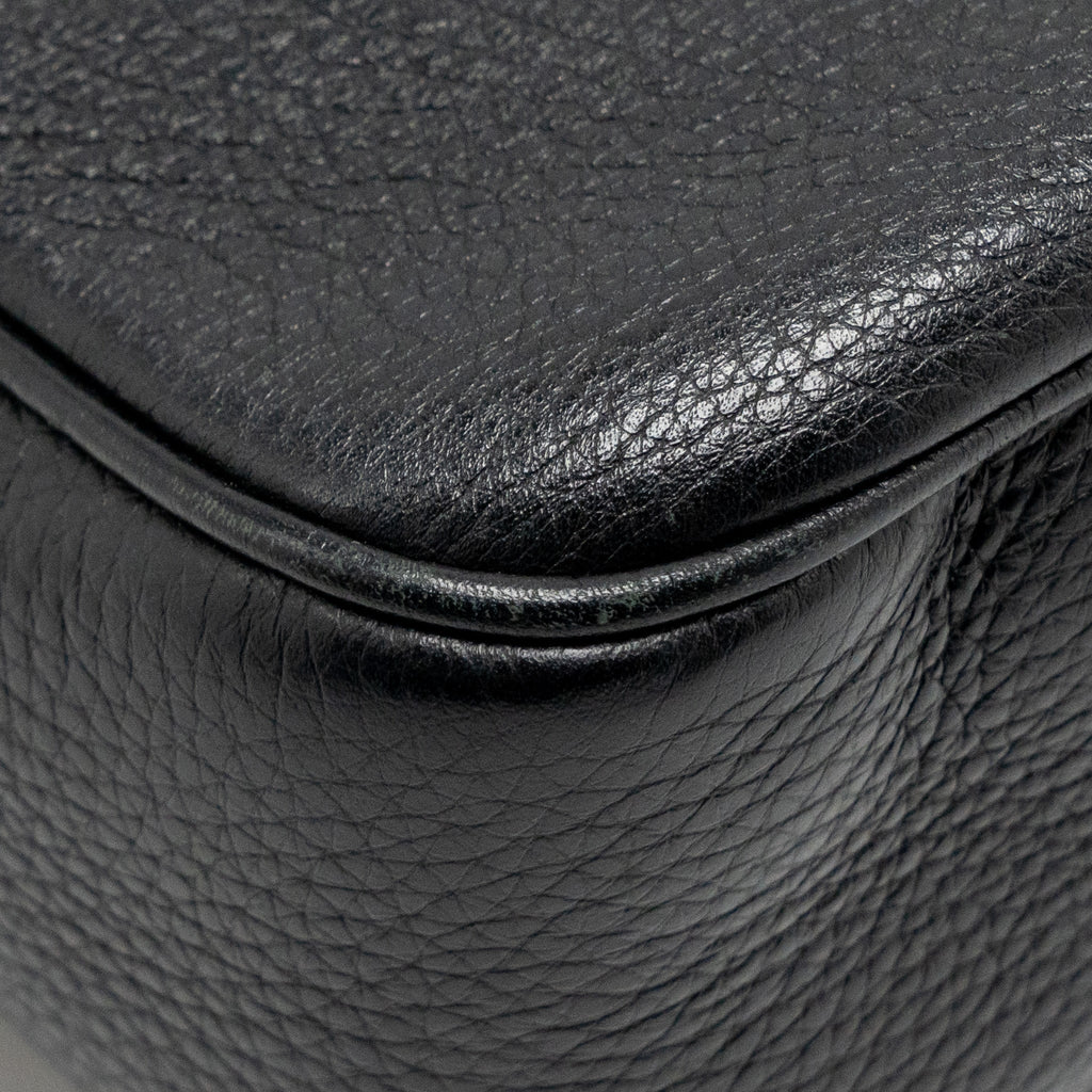 GUCCI SOHO DISCO CAMERA CROSSBODY BAG CALFSKIN BLACK LGHW