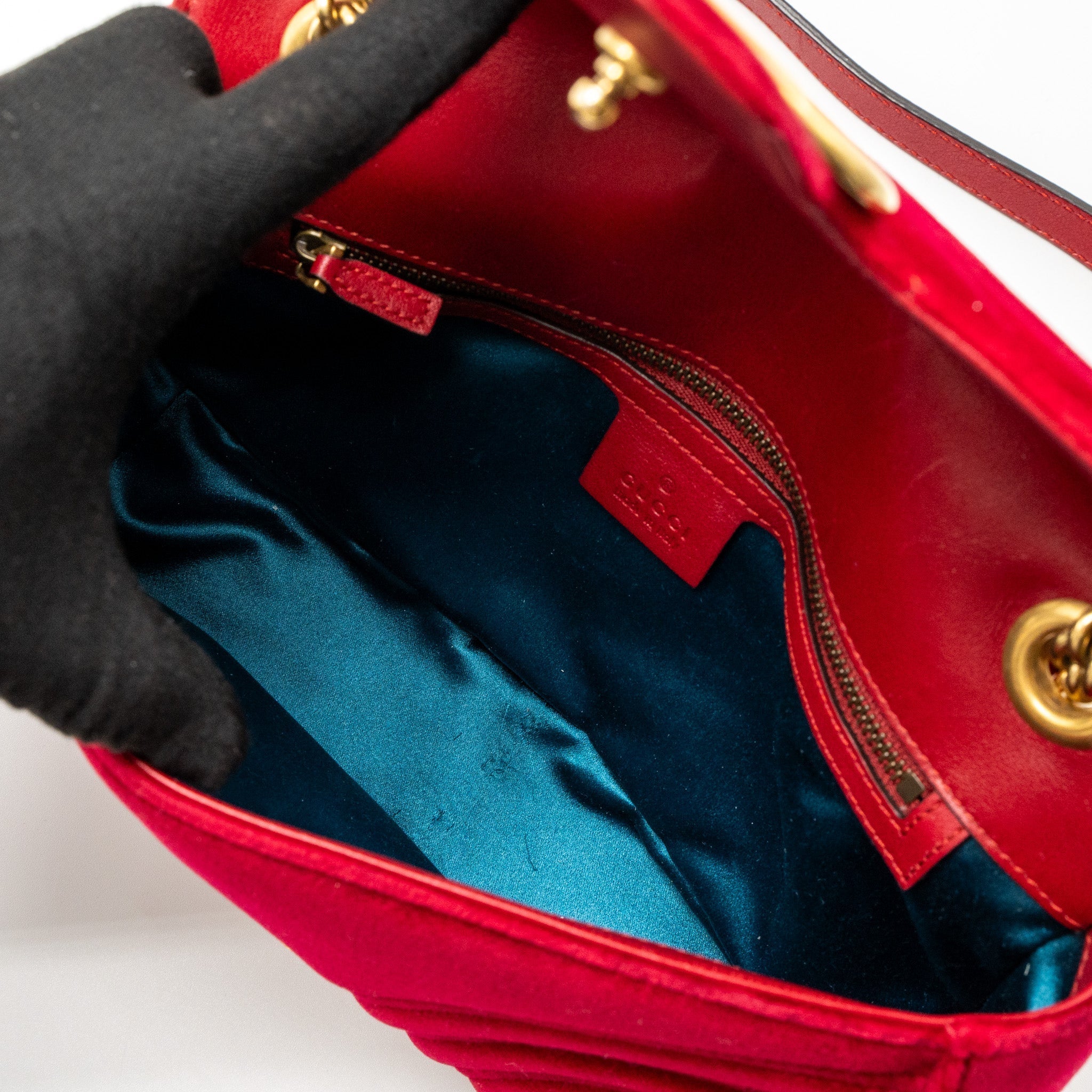 GUCCI SMALL GG MARMONT BAG VELVET RED BRUSHED GHW