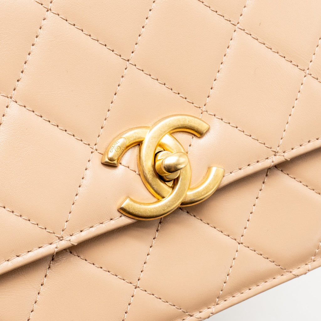 CHANEL GOLD CRUSH FLAP BAG CALFSKIN BEIGE GHW (MICROCHIP)