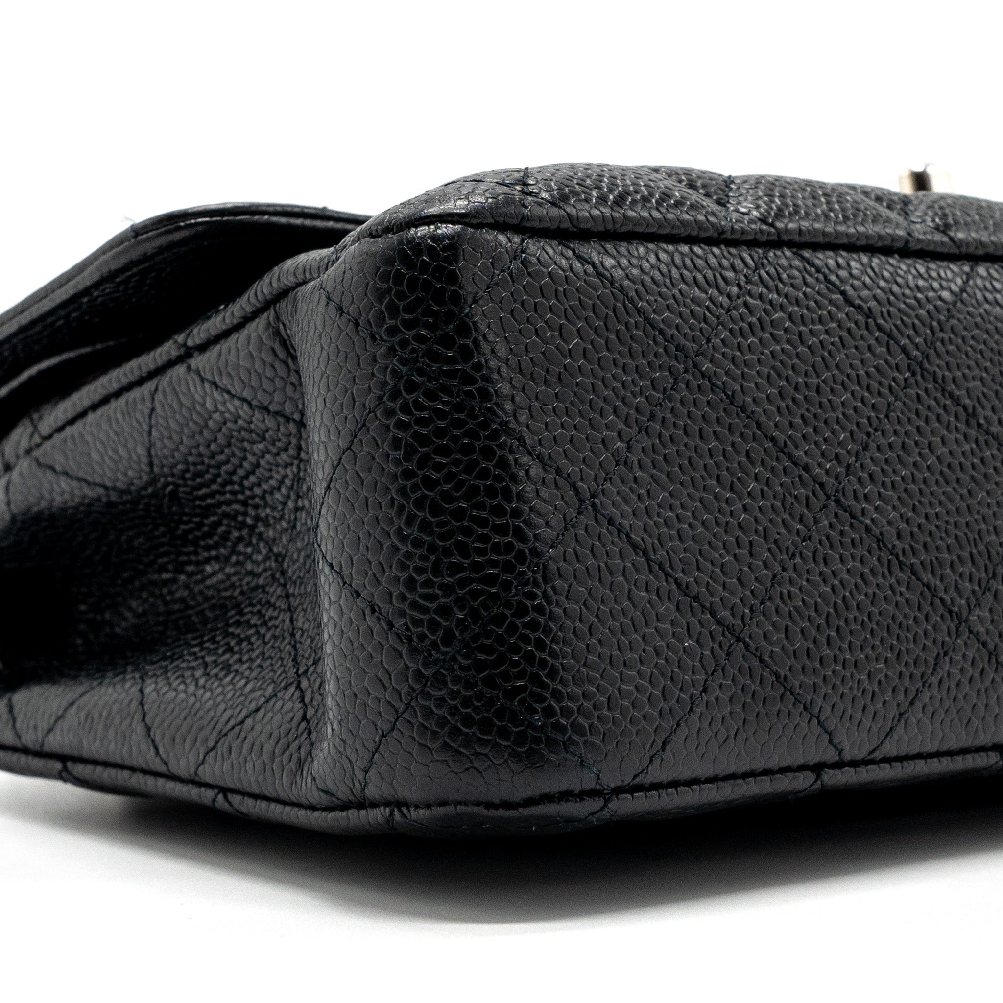CHANEL MEDIUM CLASSIC FLAP BAG CAVIAR BLACK WITH SHW