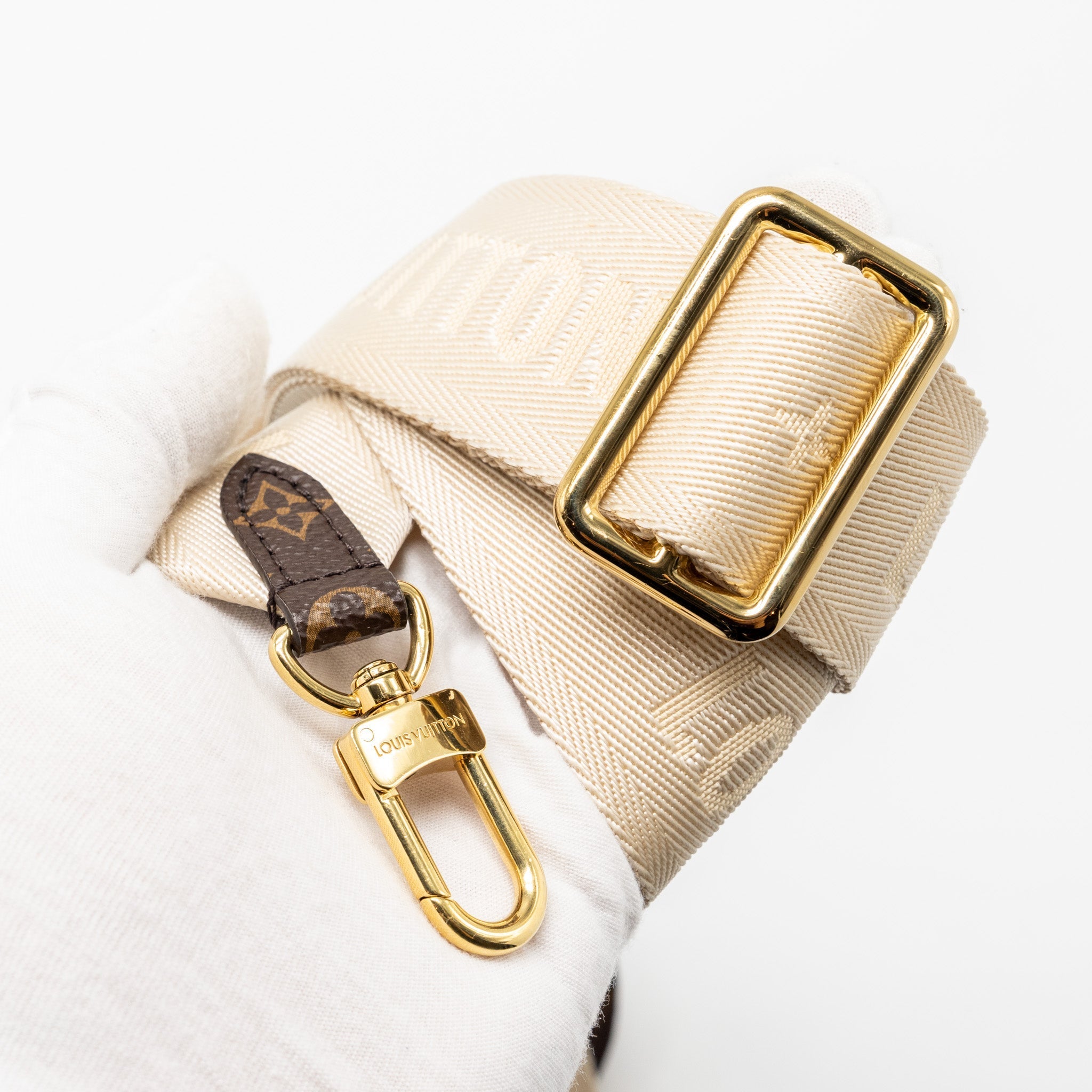 LOUIS VUITTON ONTHEGO EAST WEST MONOGRAM REVERSE GHW