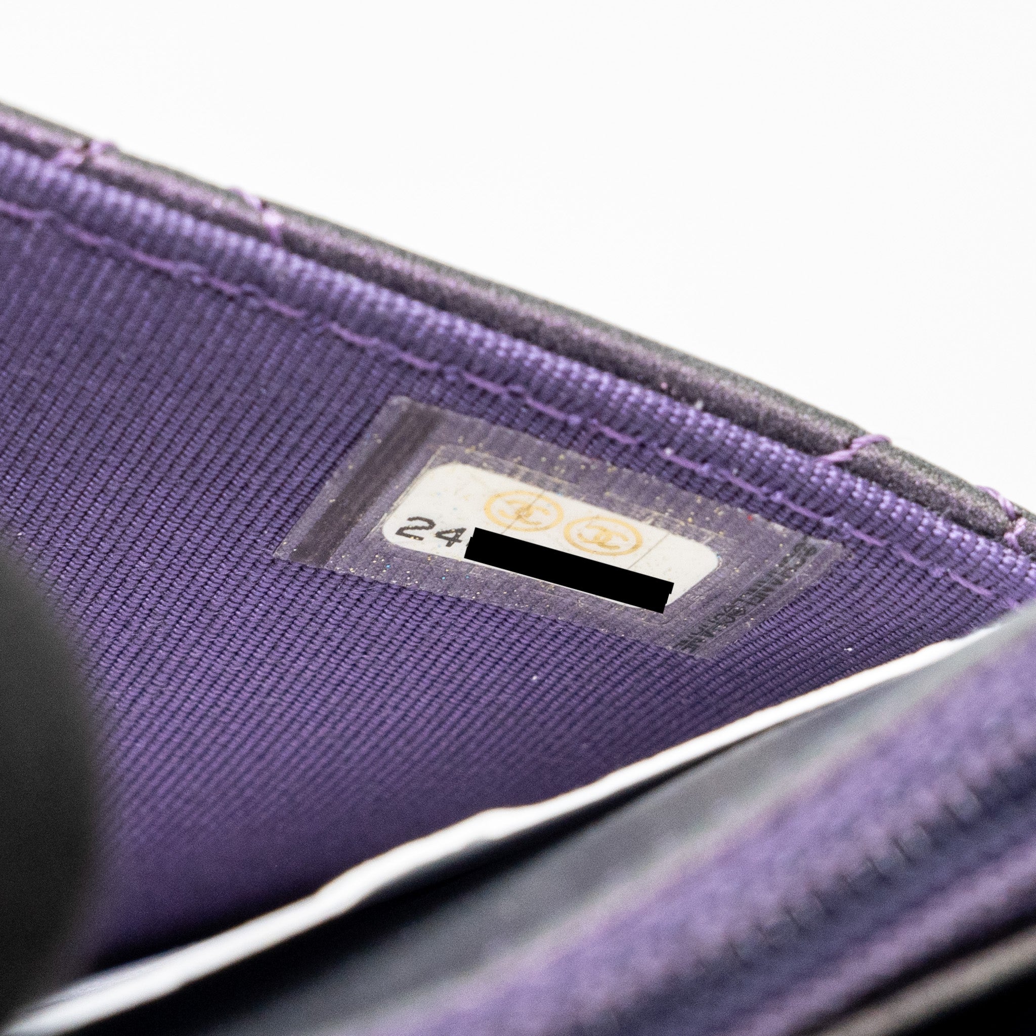 CHANEL CLASSIC WALLET ON CHAIN LAMBSKIN IRIDESCENT PURPLE RUTHENIUM HARDWARE