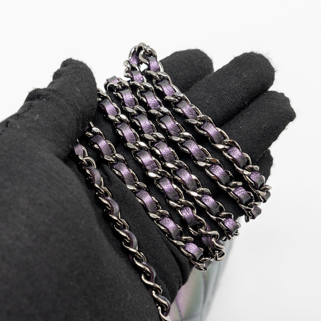 CHANEL CLASSIC WALLET ON CHAIN LAMBSKIN IRIDESCENT PURPLE RUTHENIUM HARDWARE