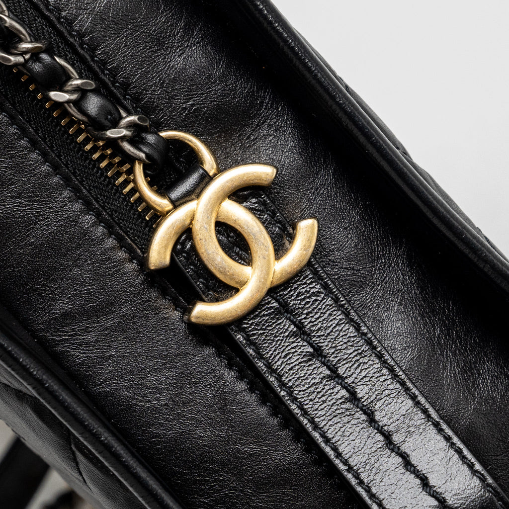 CHANEL SMALL GABRIELLE HOBO BAG CALFSKIN BLACK MULTICOLOUR HARDWARE