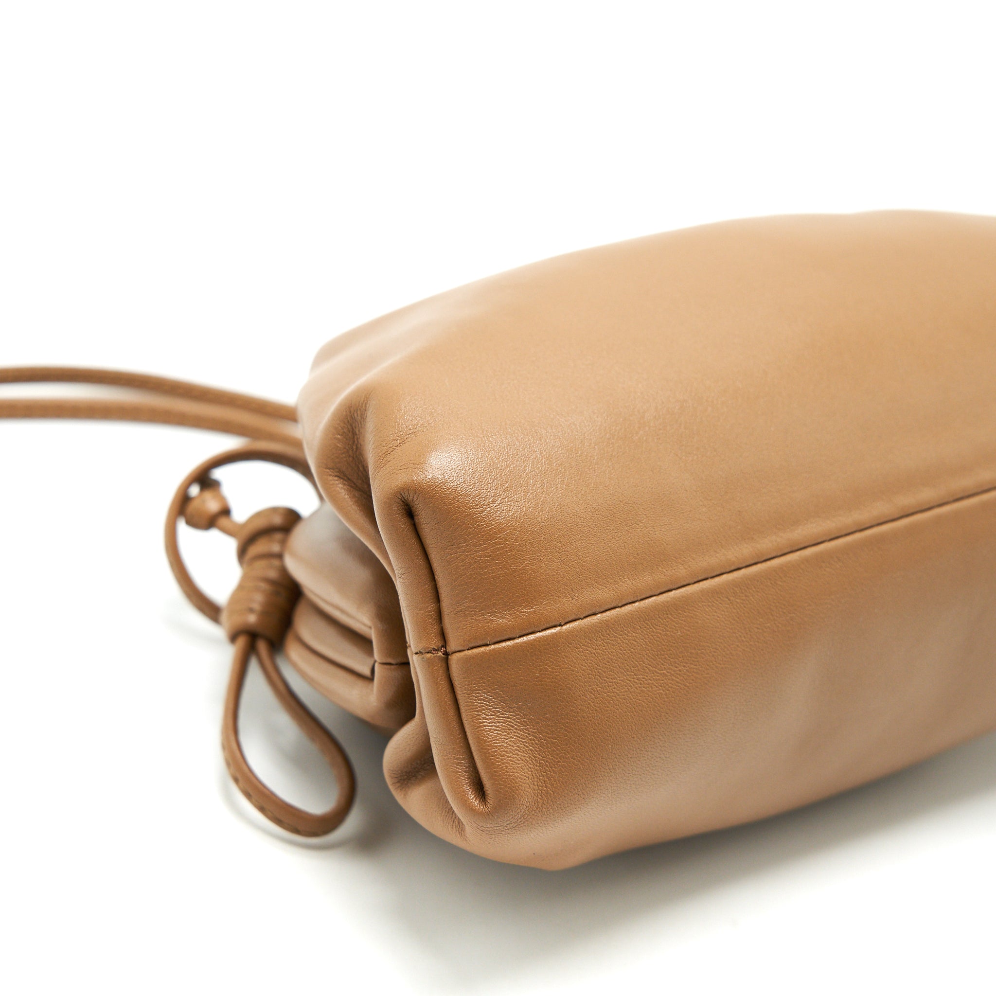 BOTTEGA VENETA MINI POUCH IN CARAMEL