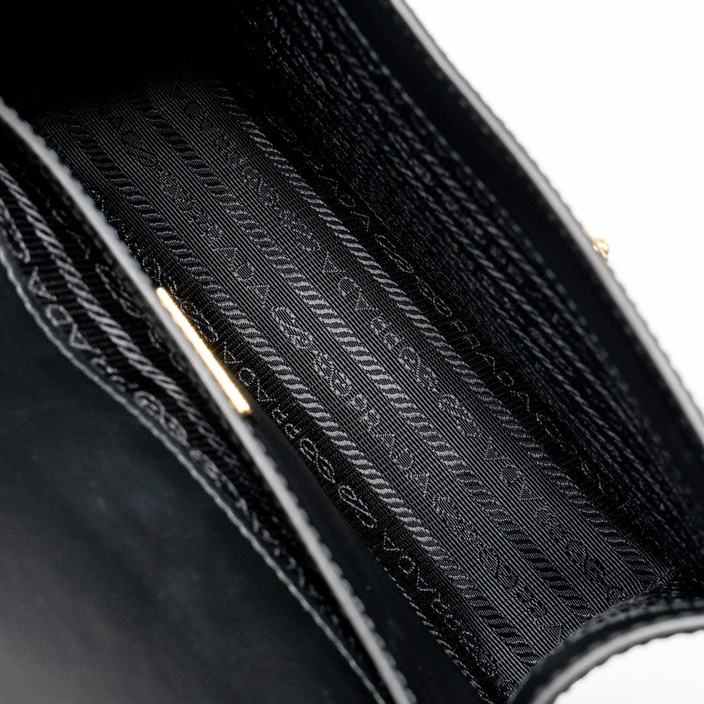 PRADA SAFFIANO LEATHER FLAP SHOULDER BAG CALFSKIN BLACK GHW