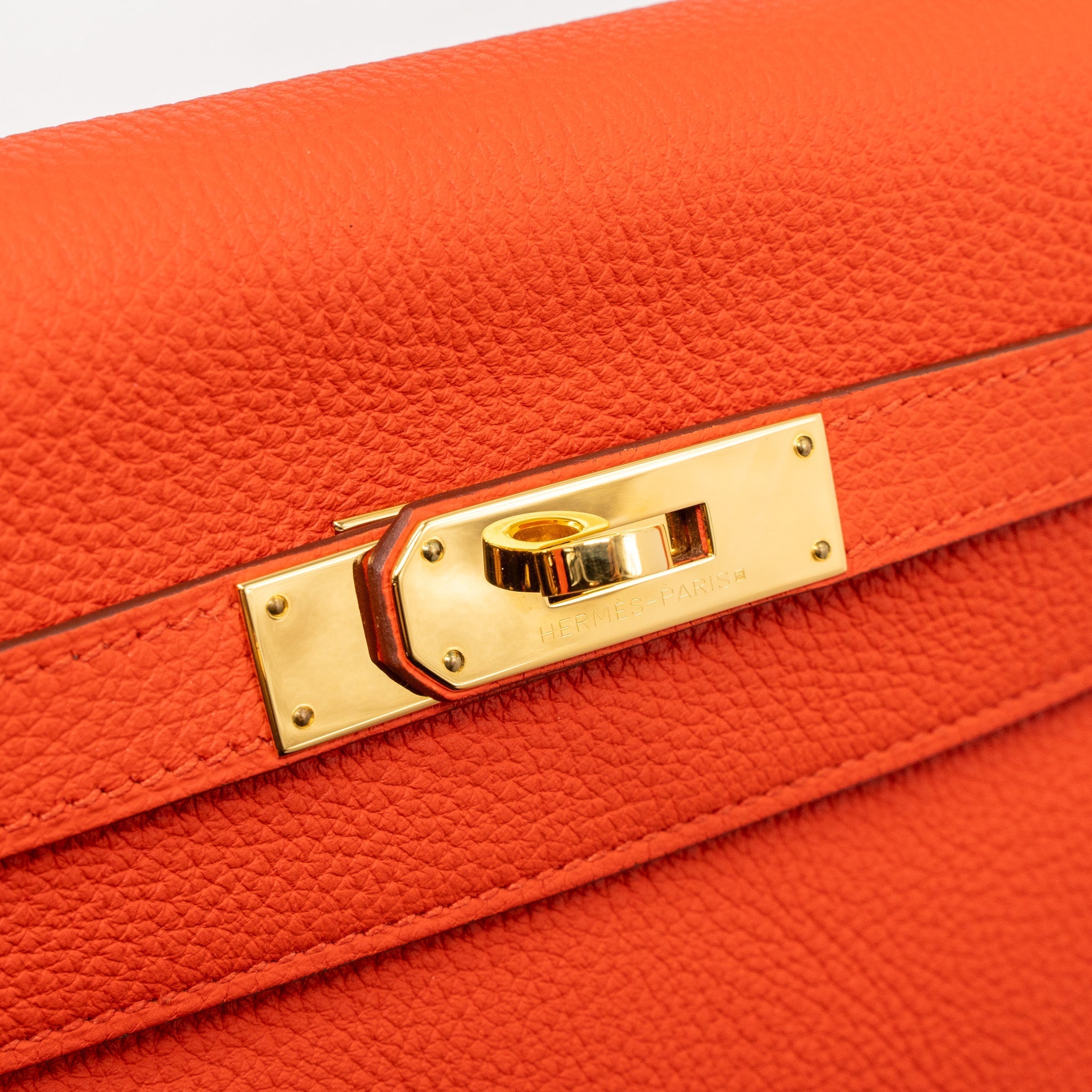 HERMES KELLY 32 TOGO CAPUCINE GHW