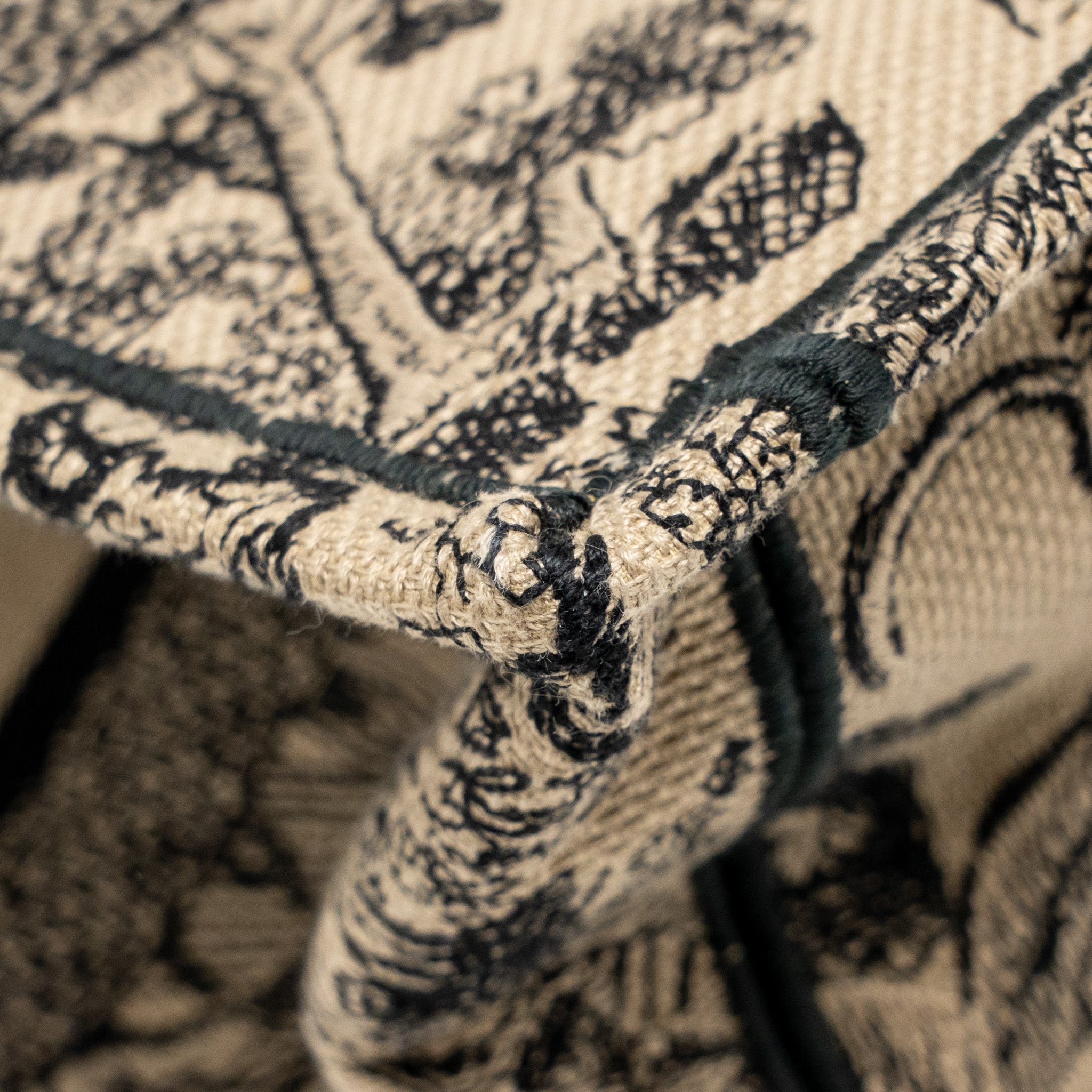 DIOR MEDIUM DIOR BOOK TOTE TOILE DE JOUY REVERSE EMBROIDERY CANVAS BEIGE