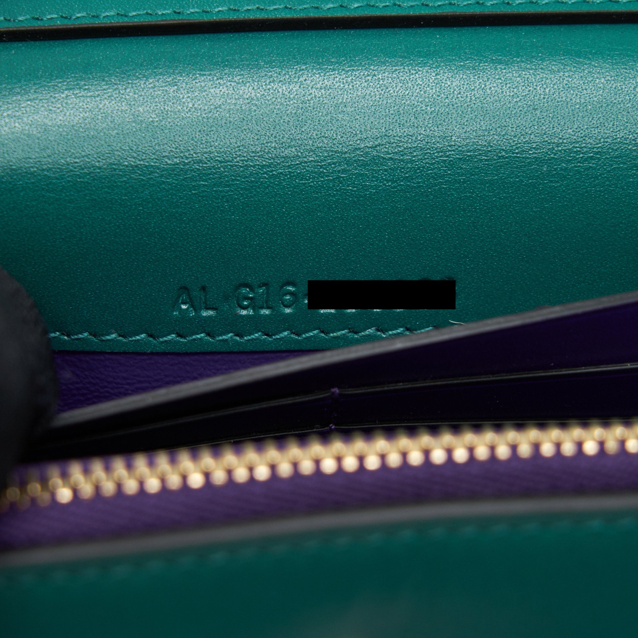 BVLGARI SERPENTI FOREVER CHAIN WALLET