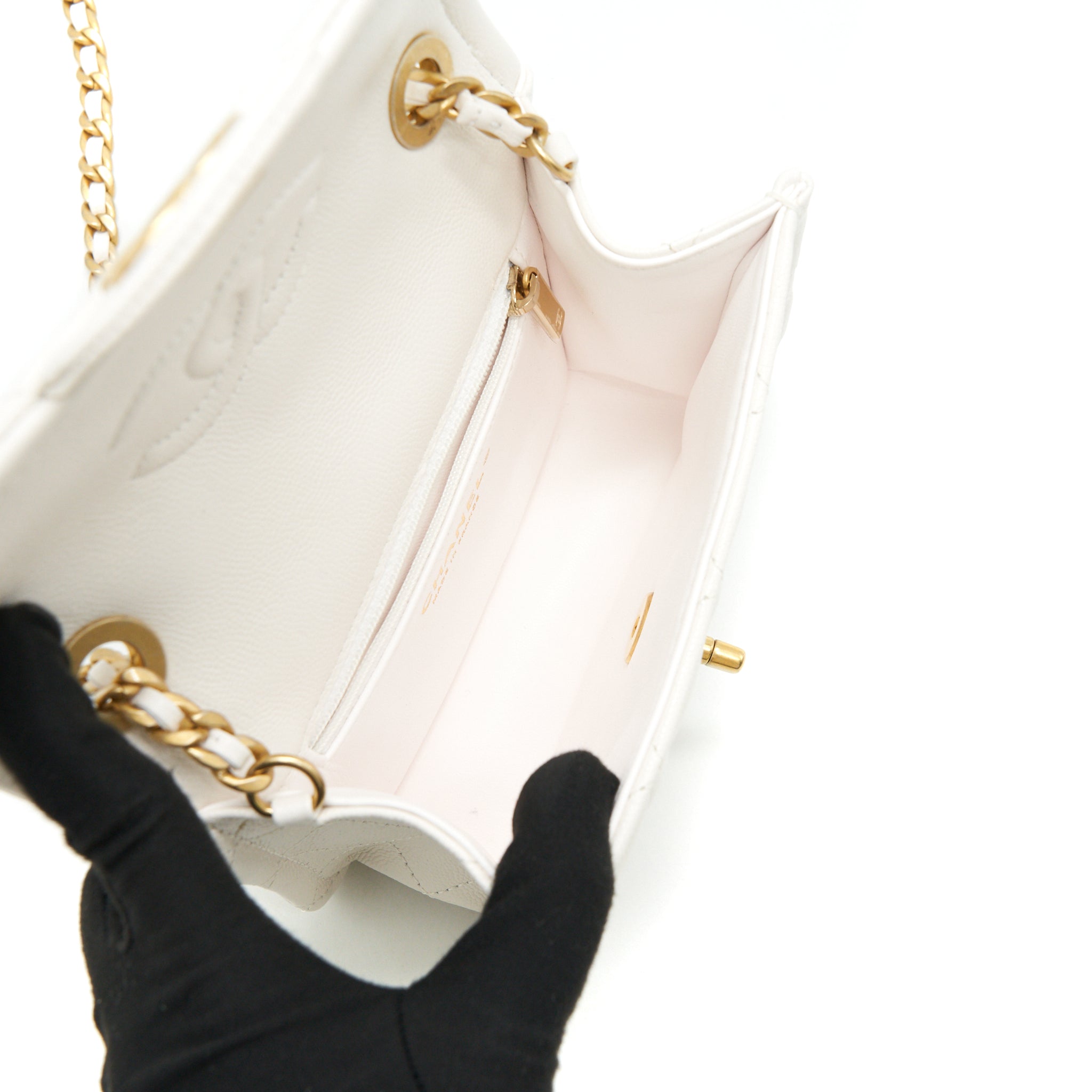 CHANEL 2021 SQUARE FLAP CROSS BODY WHITE GHW SERIAL 31