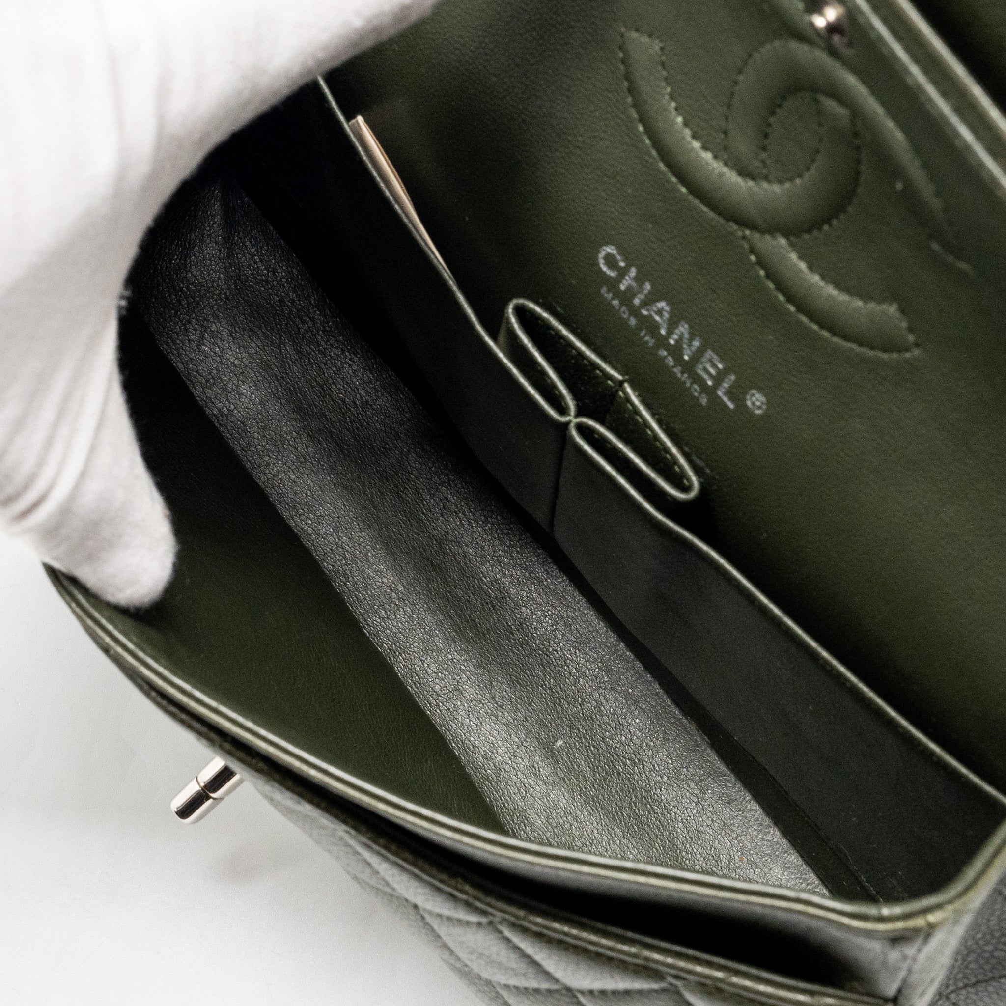CHANEL MEDIUM CLASSIC DOUBLE FLAP BAG CAVIAR OLIVE GREEN SHW