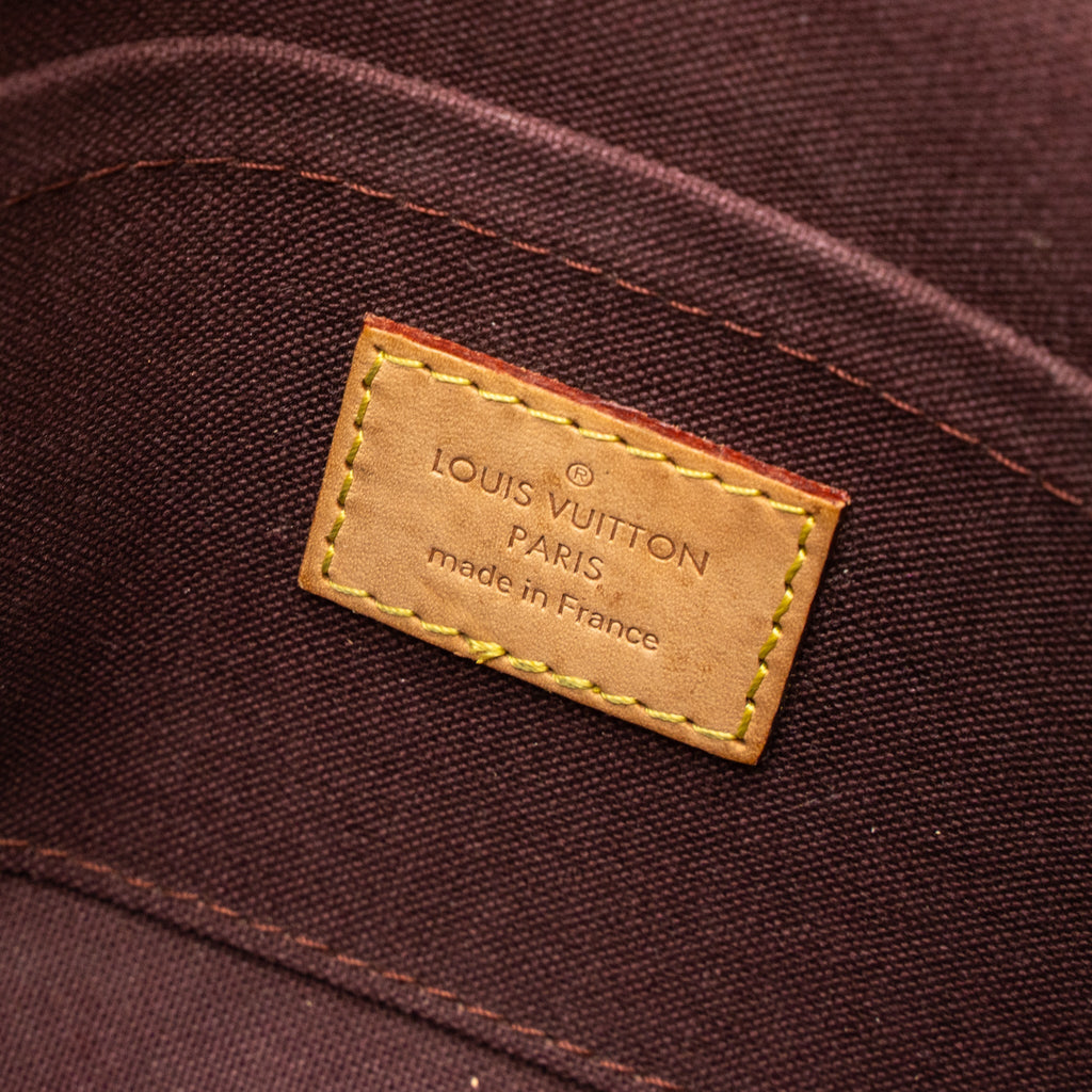 LOUIS VUITTON FAVOURITE PM BAG MONOGRAM CANVAS GHW