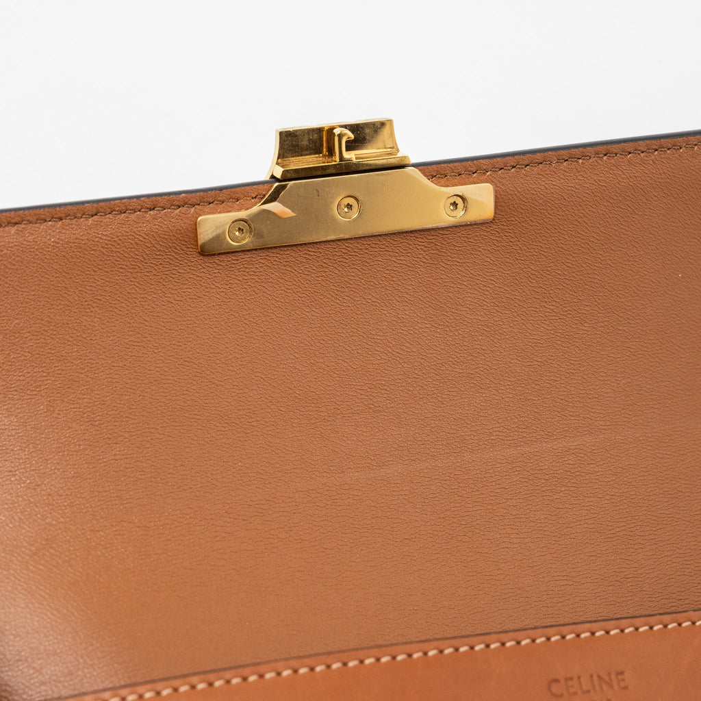 CELINE TRIOMPHE SHOULDER BAG NATURAL CALFSKIN TAN GHW