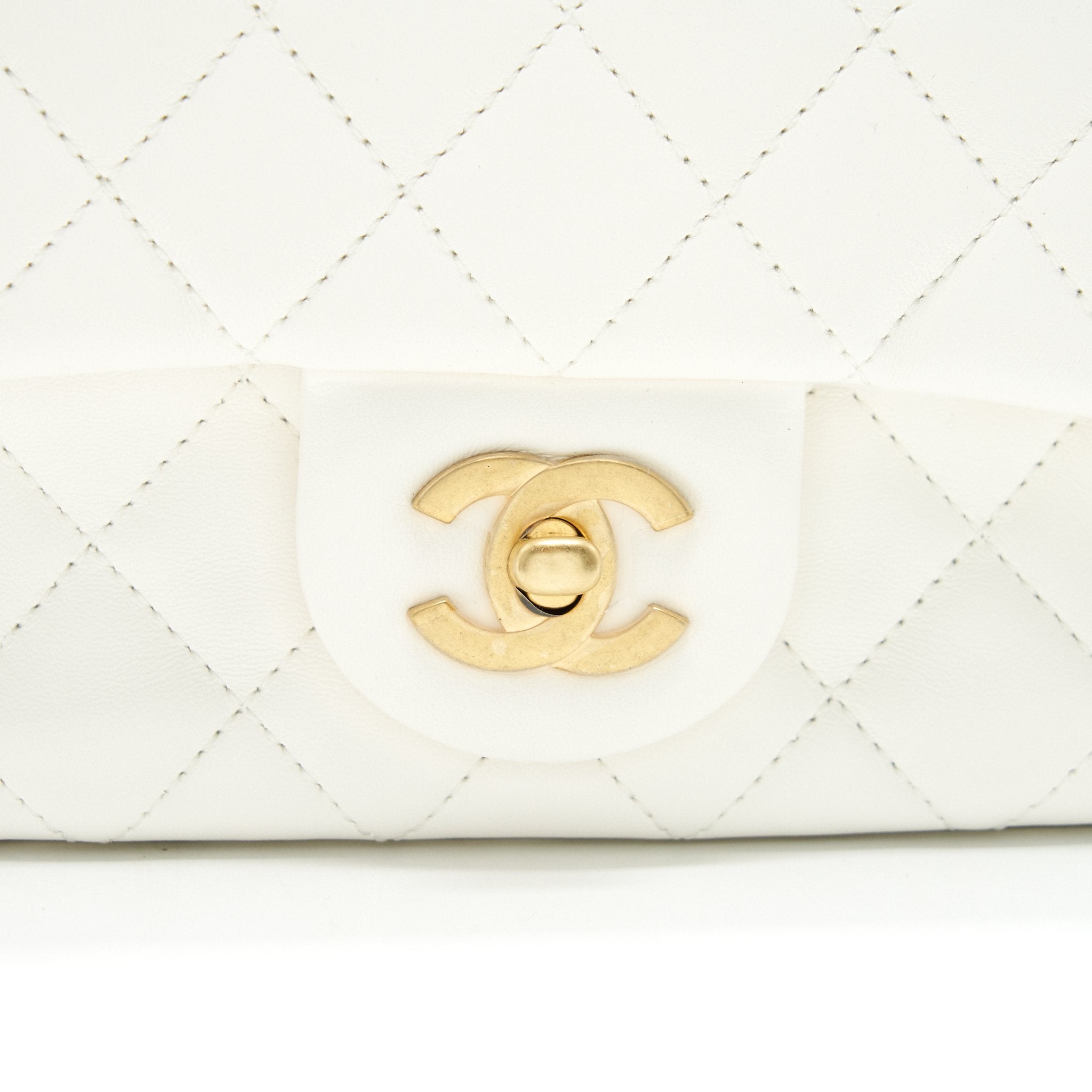 CHANEL 21B PEARL CRUSH MINI SQUARE FLAP BAG WHITE GHW