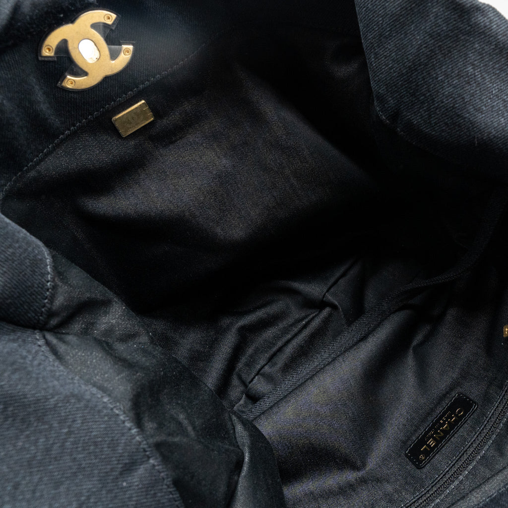CHANEL DENIM GRAFFITI SHOULDER BAG BLACK GHW (MICROCHIP)