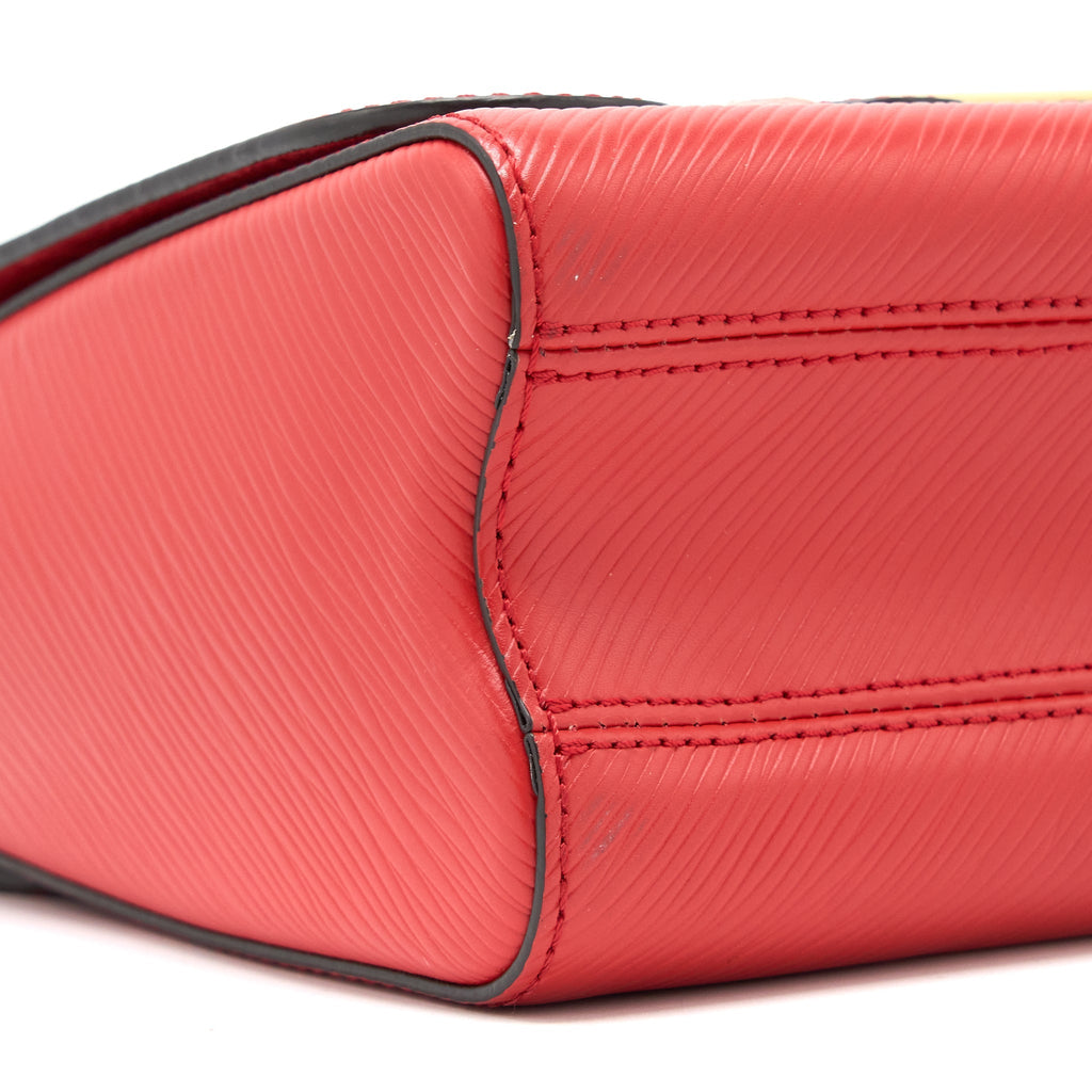 LOUIS VUITTON TWIST MM EPI RED GHW