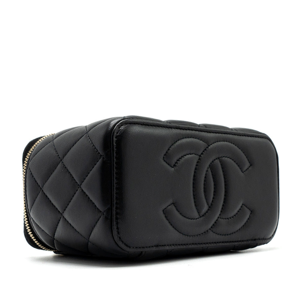 CHANEL TOP HANDLE LONG VANITY LAMBSKIN BLACK GHW (MICROCHIP)